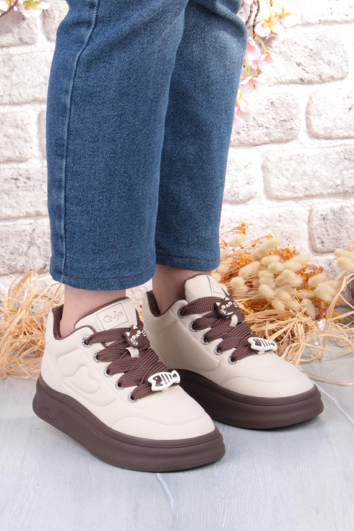 Getto Emoji Süs Detaylı Rahat Hafif Kalın Taban Kadın Sneaker Ayakkabı - Görsel 4