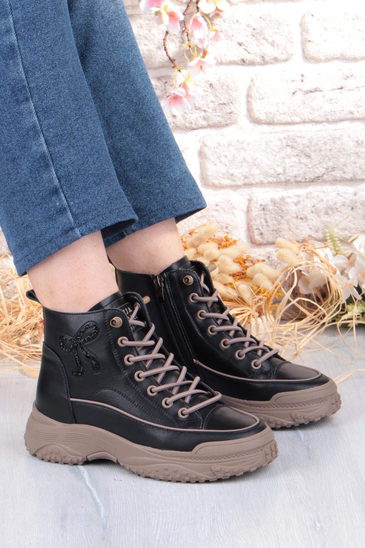 Alexis Rahat Esnek Lastik Bağçıklı Fermuarlı Kadın Bot - Görsel 2