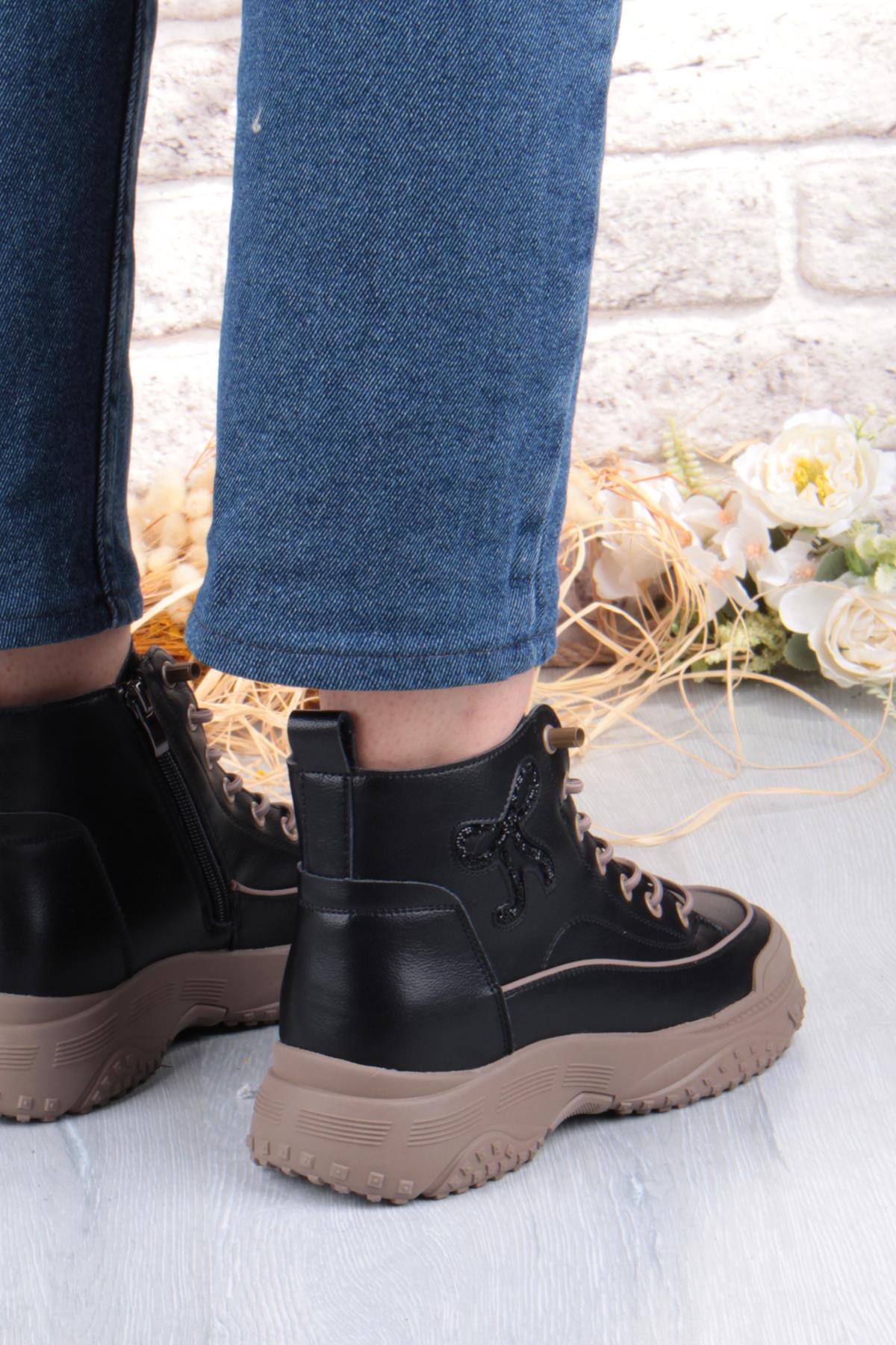 Alexis Rahat Esnek Lastik Bağçıklı Fermuarlı Kadın Bot - Görsel 5