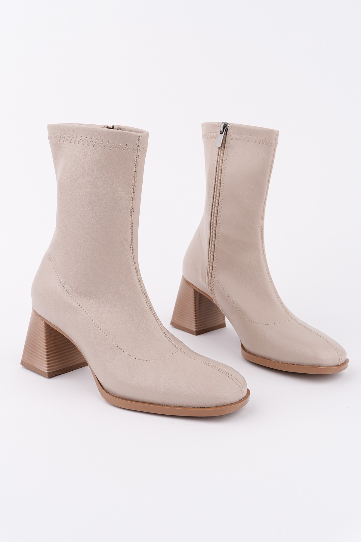 STORM Garantili Küt Burun Arkadan Fermuarlı Kadın Topuklu Bot - Görsel 8