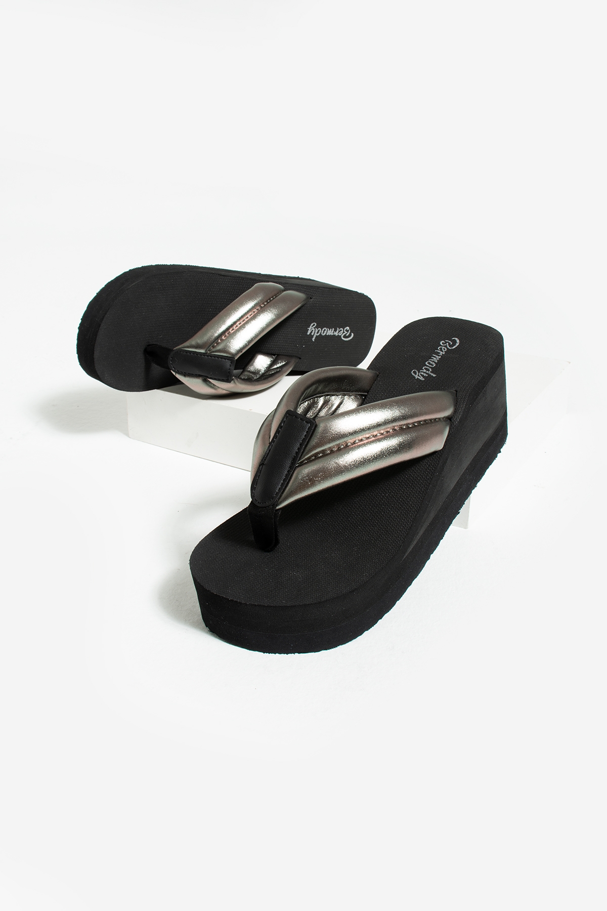 Nora Yüksek Topuk Parmak Arası Kadın Plaj Terlik - Görsel 5