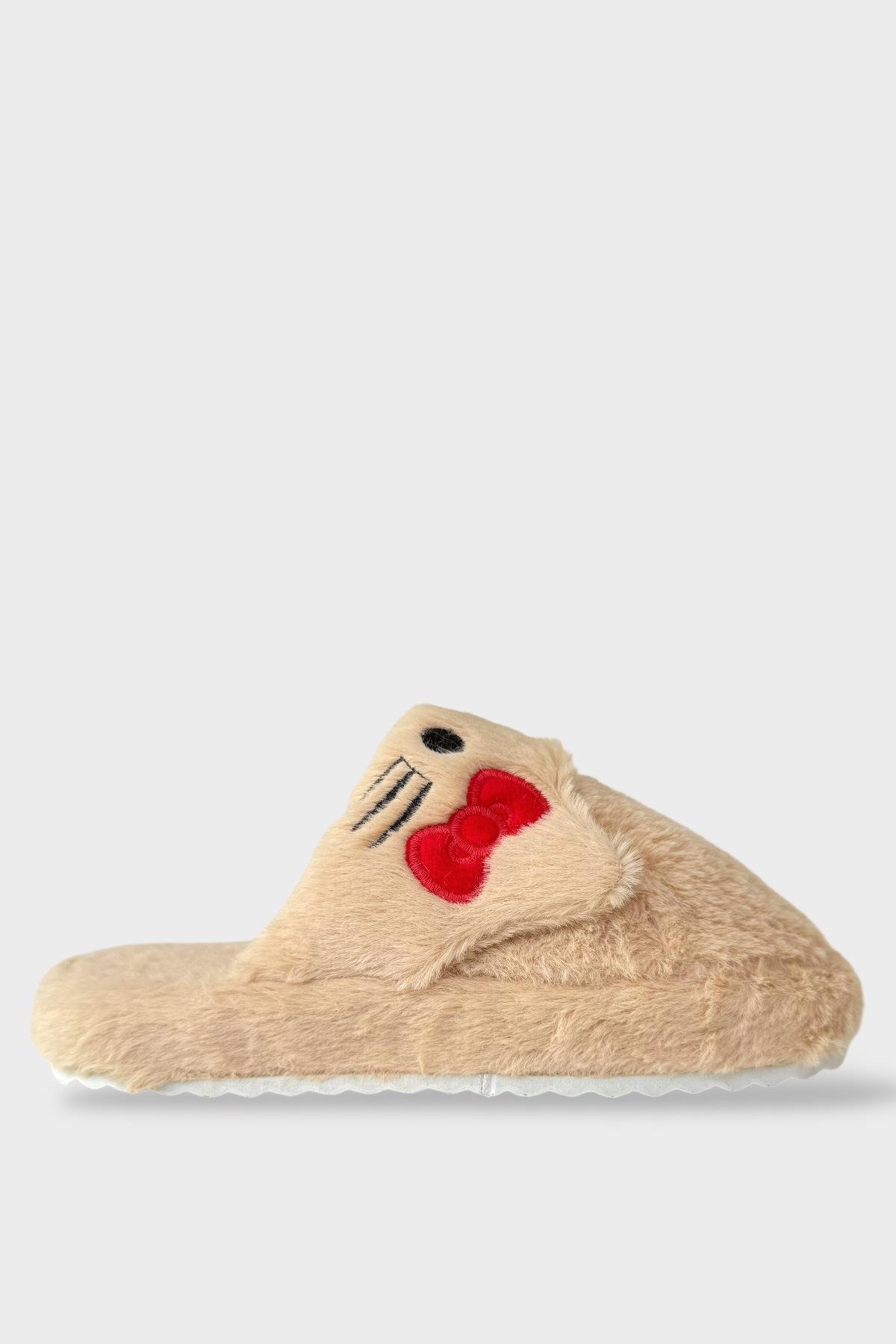 Kışlık Kadın HelloKitty Figürlü Kaydırmaz Taban Ev Ayakkabısı Panduf KAHVERENGİ - Görsel 2