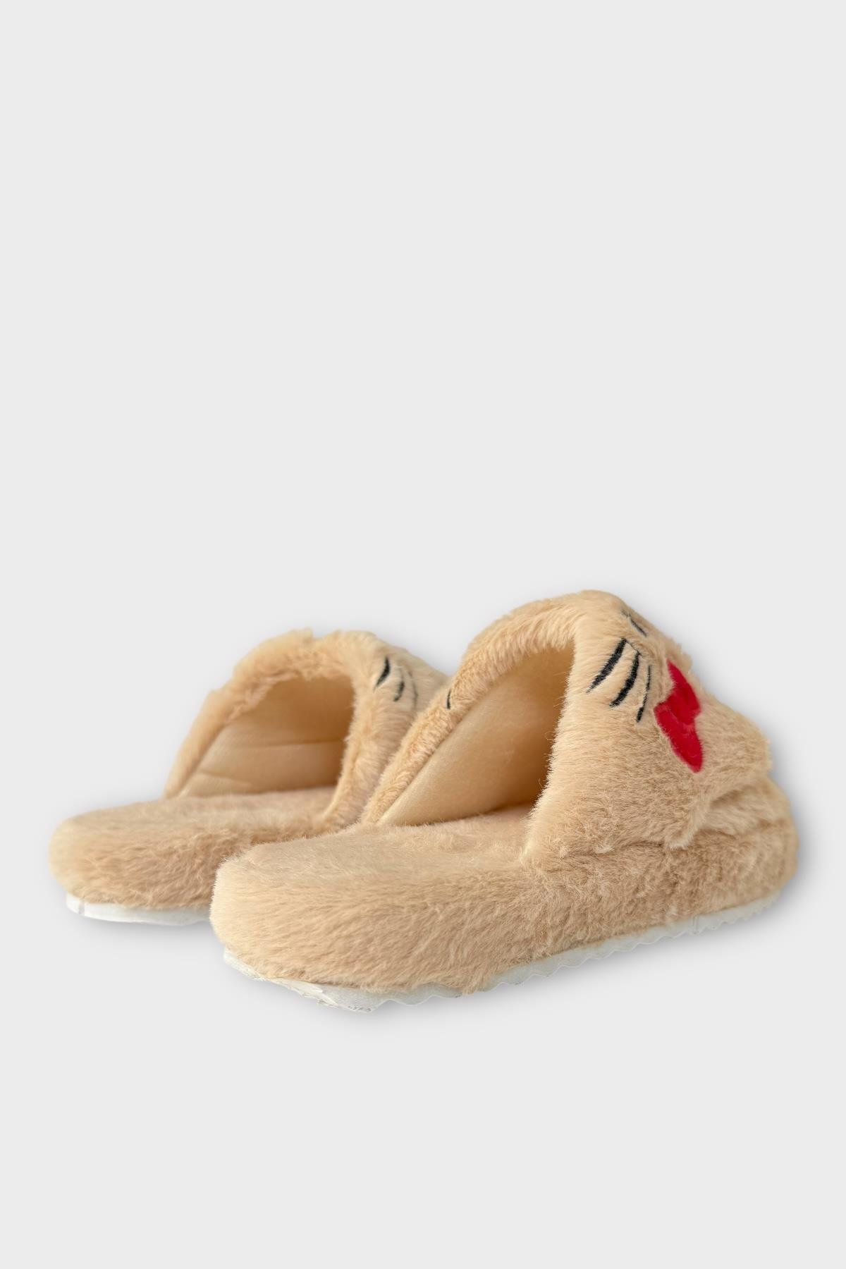 Kışlık Kadın HelloKitty Figürlü Kaydırmaz Taban Ev Ayakkabısı Panduf KAHVERENGİ - Görsel 6