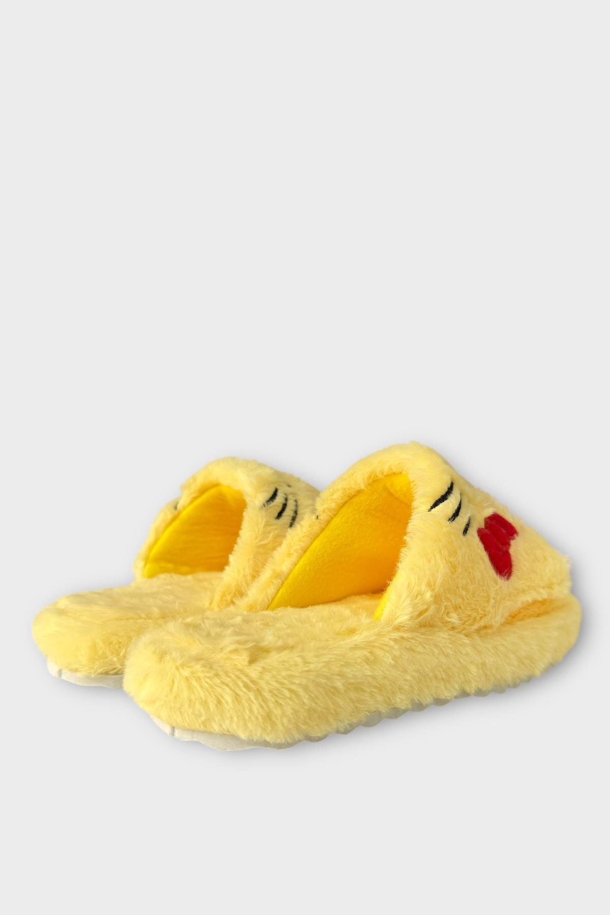 Kışlık Kadın HelloKitty Figürlü Kaydırmaz Taban Ev Ayakkabısı Panduf SARI - Görsel 6