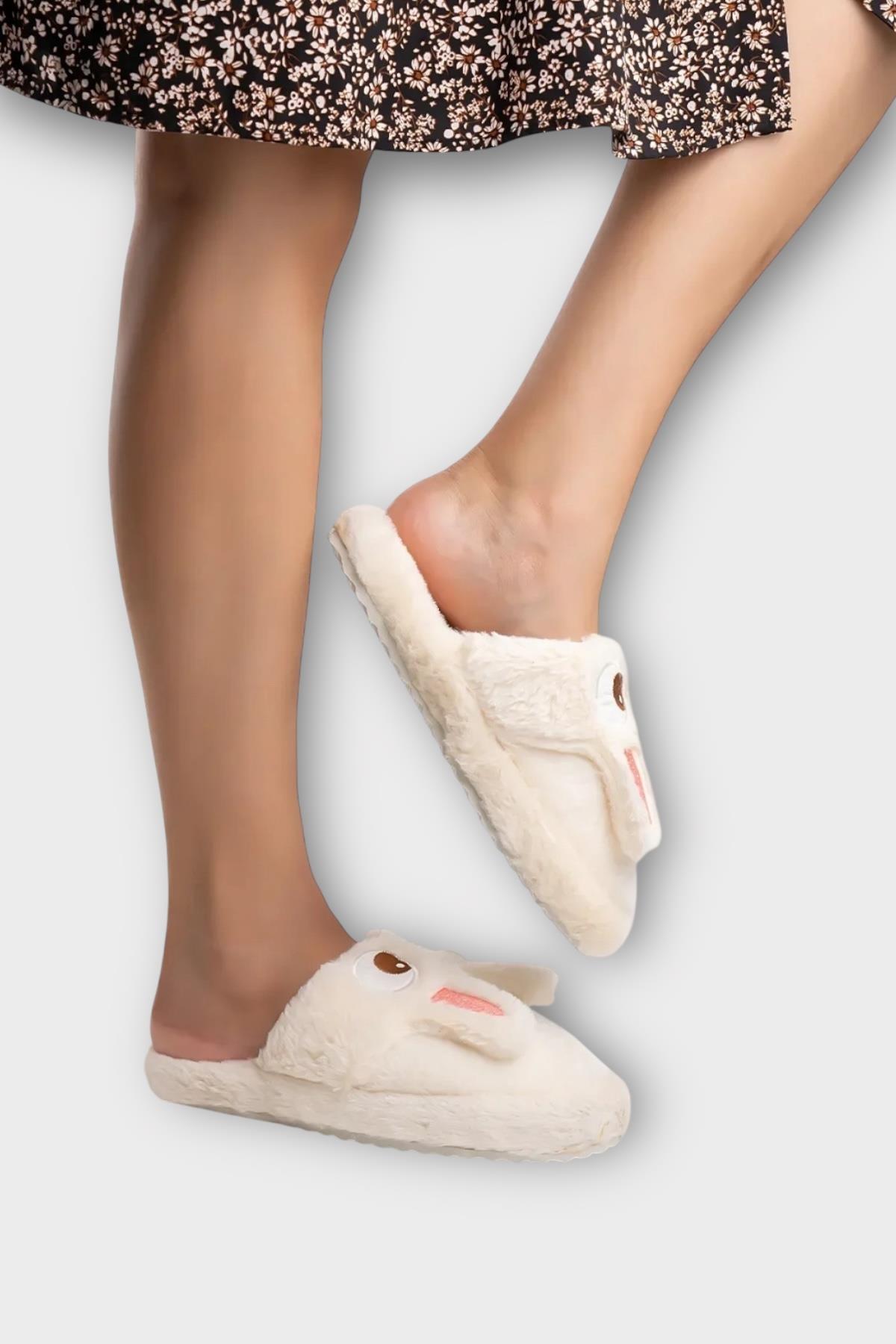 Kadın KışlıkTavşan Figürlü Kaydırmaz Taban Ev Terliği Panduf BEYAZ - Görsel 8