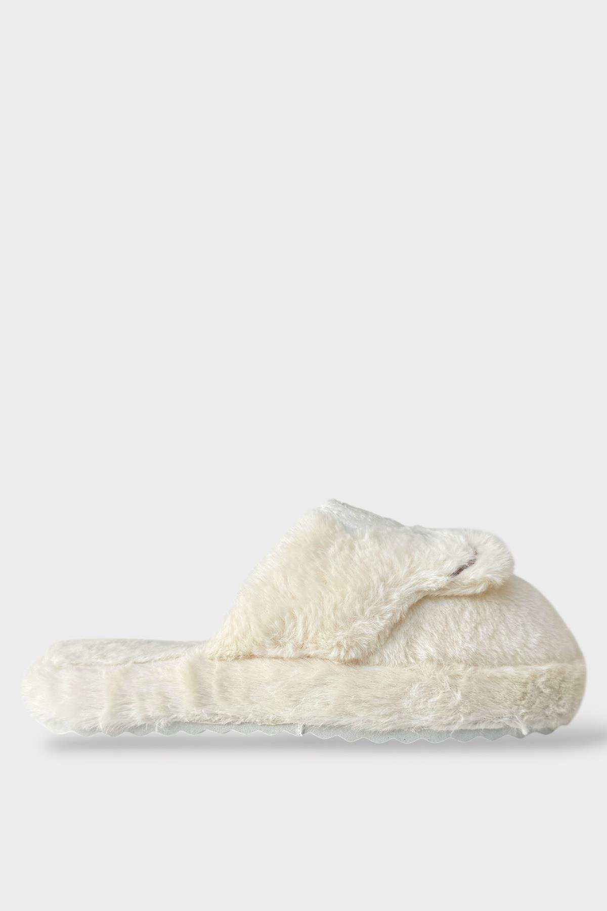 Kadın Kışlık Sevimli Panda Figürlü Kaydırmaz Taban Ev Terliği Panduf BEYAZ - Görsel 2