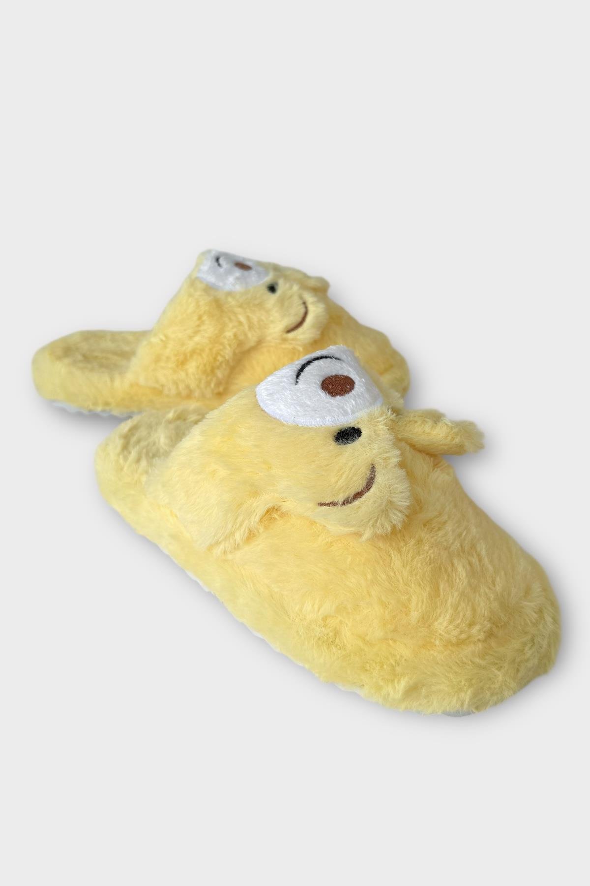 Kadın Kışlık Sevimli Panda Figürlü Kaydırmaz Taban Ev Terliği Panduf SARI - Görsel 3