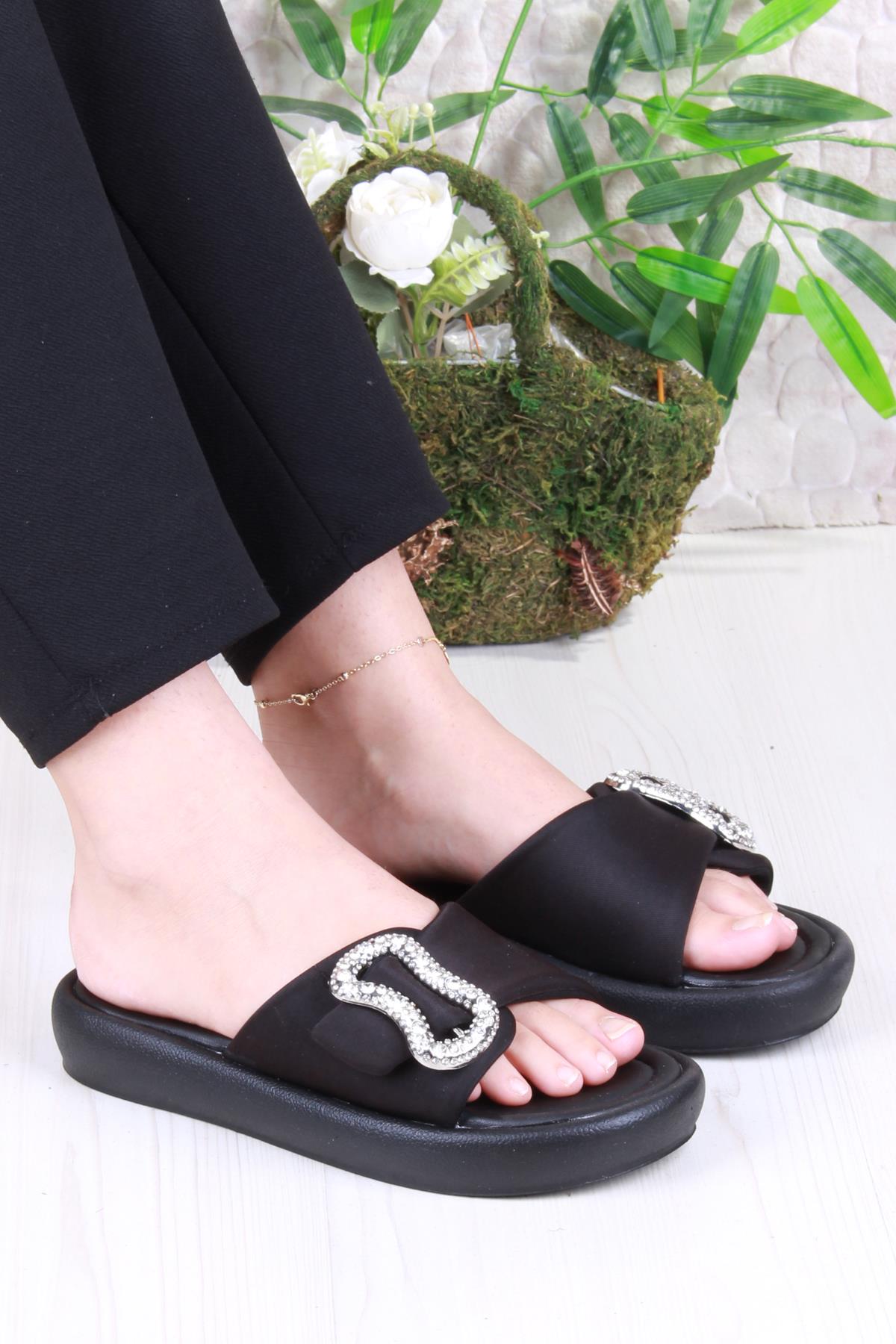 35033 Diva Com Taş Toka Detaylı Kadın Terlik - Görsel 2