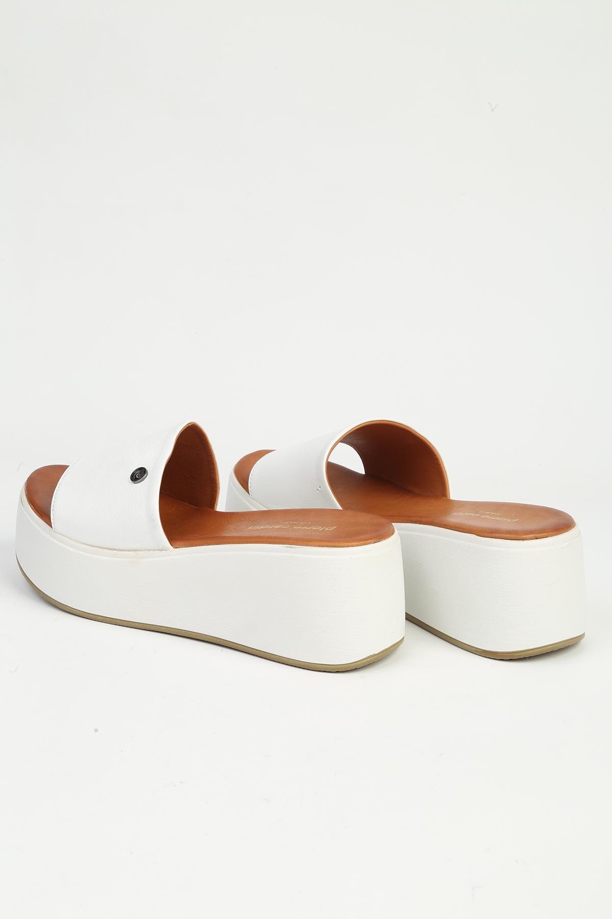 Kadın Beyaz Terlik - Görsel 4