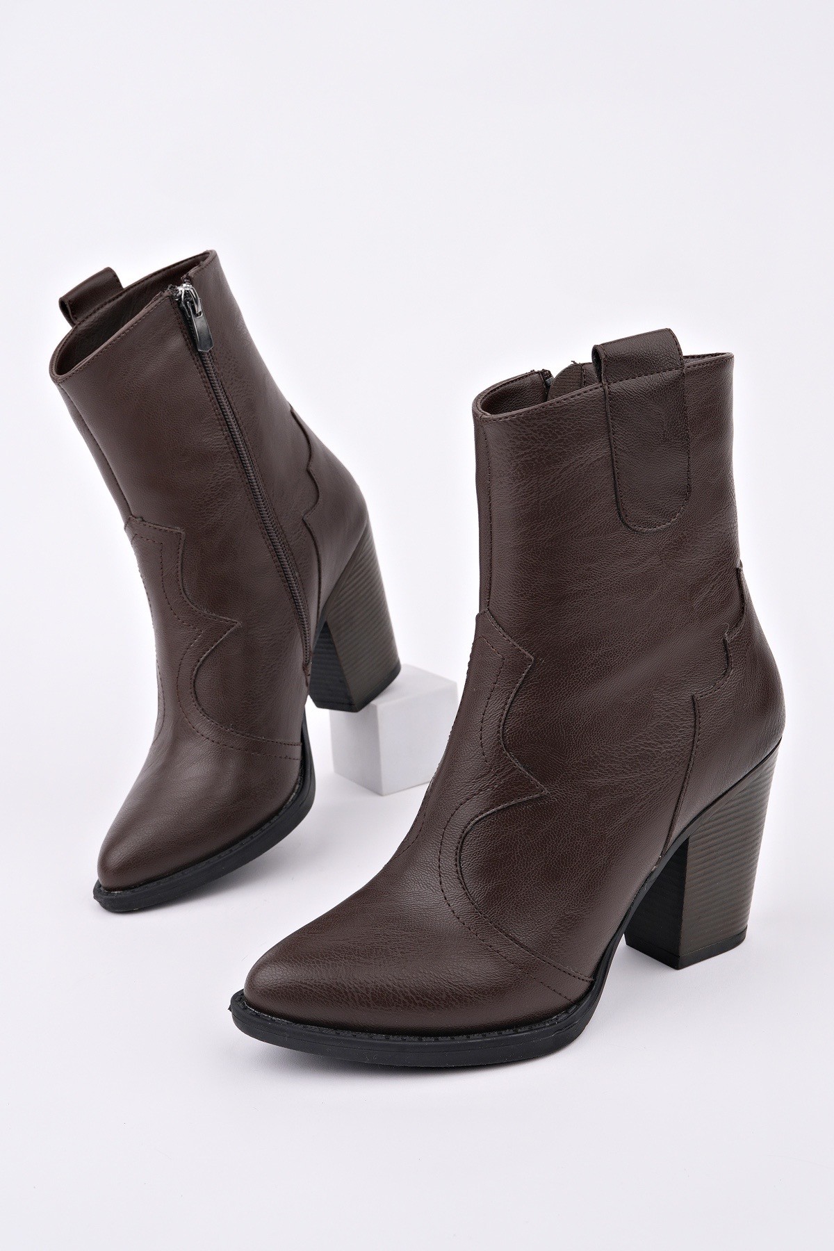 WESTON Sivri Burun Dikiş Detaylı Fermuarlı Kalın Topuklu Kovboy Kadın Bot - Görsel 4