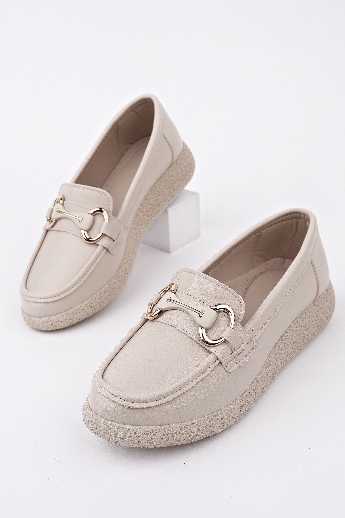 POLARA Kalın Taban Toka Detaylı Kadın Günlük Loafer Ayakkabı - Görsel 6