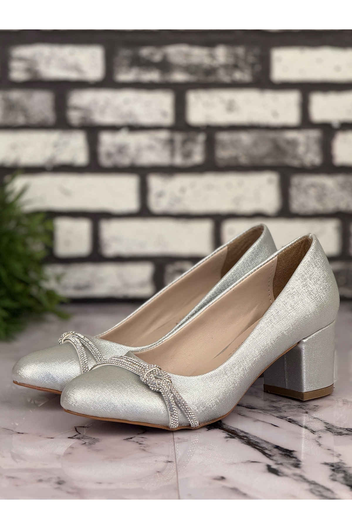 B20 Stiletto Topuklu Zarif Şık Kadın Ayakkabı Açık Gri - Görsel 3