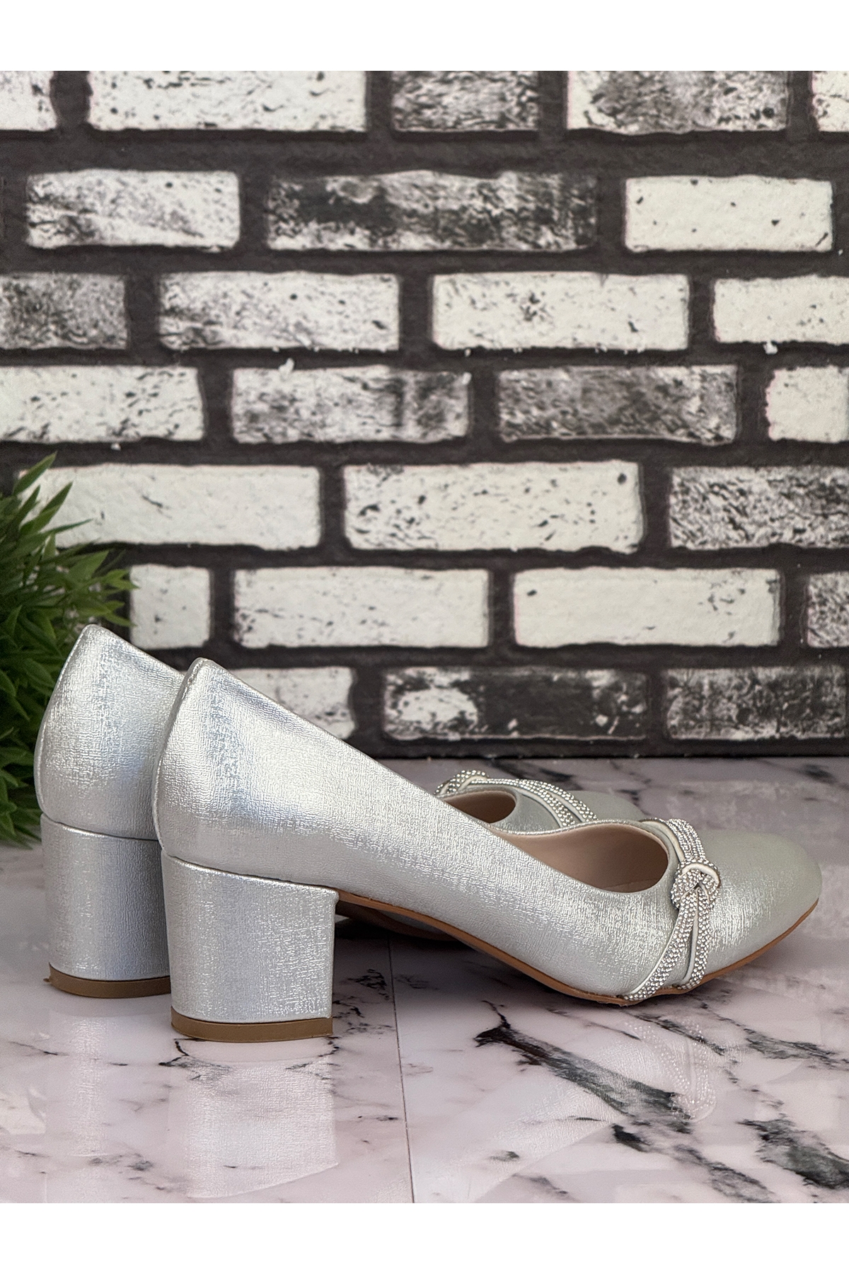 B20 Stiletto Topuklu Zarif Şık Kadın Ayakkabı Açık Gri - Görsel 4