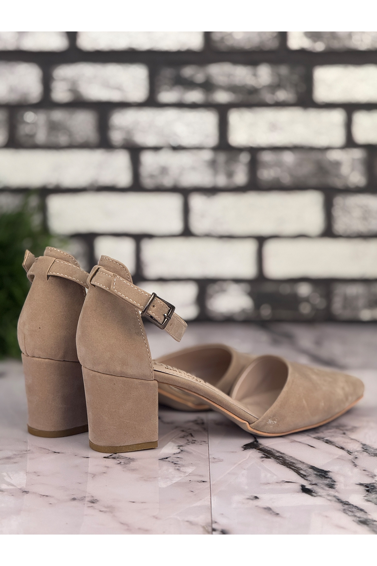 B10 Stiletto Topuklu Zarif Şık Kadın Ayakkabı Bej - Görsel 4