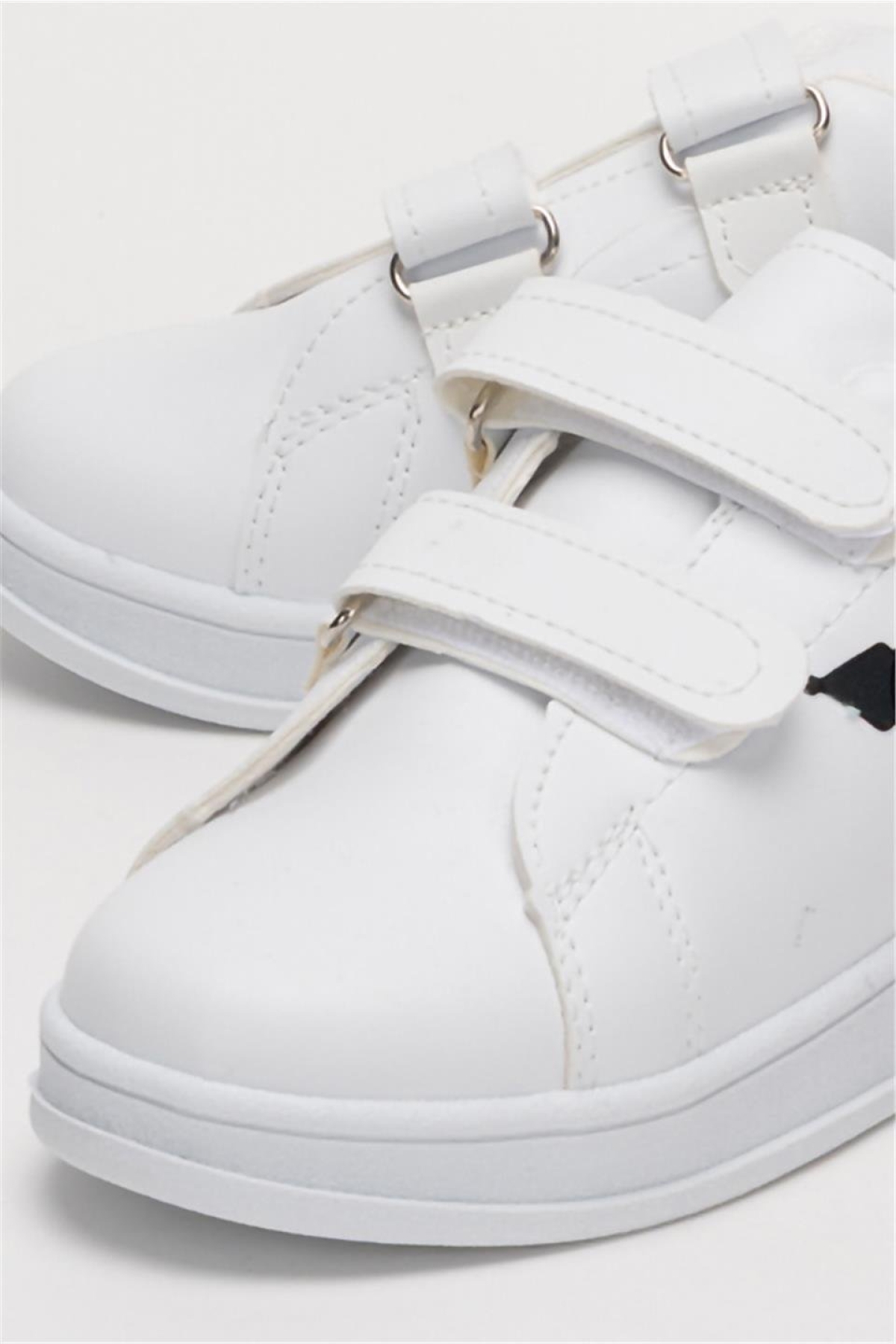 Çocuk Kuromi Baskılı Cırtlı Unisex Spor Ayakkabı SİYAH - Görsel 6