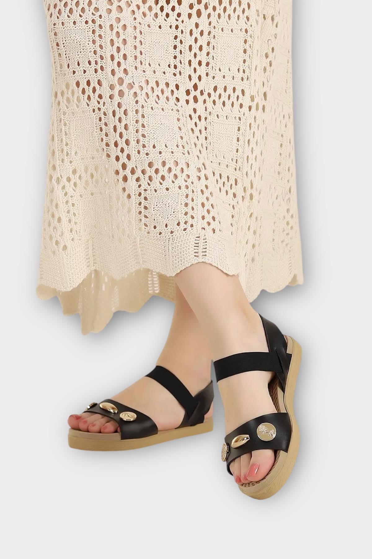 Kadın Tek Bant Aksesuarlı Bilek Lastik Detaylı Sandalet SİYAH - Görsel 4