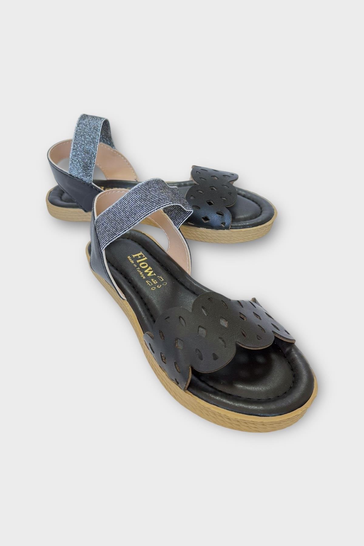 Kadın Tek Bant Lastik Detaylı Lazer Kesim Yazlık Sandalet SİYAH - Görsel 3