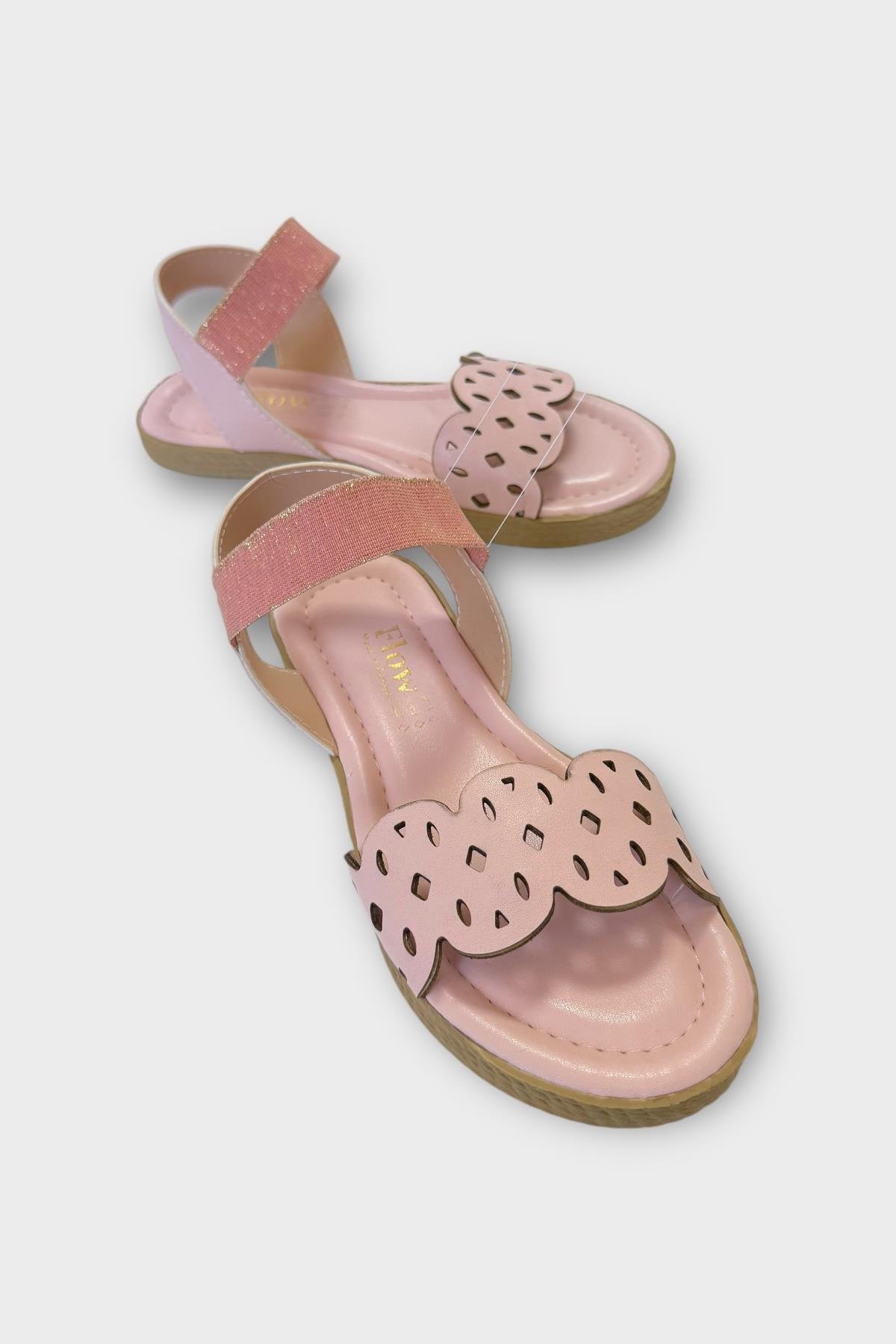 Kadın Tek Bant Lastik Detaylı Lazer Kesim Yazlık Sandalet PUDRA - Görsel 4