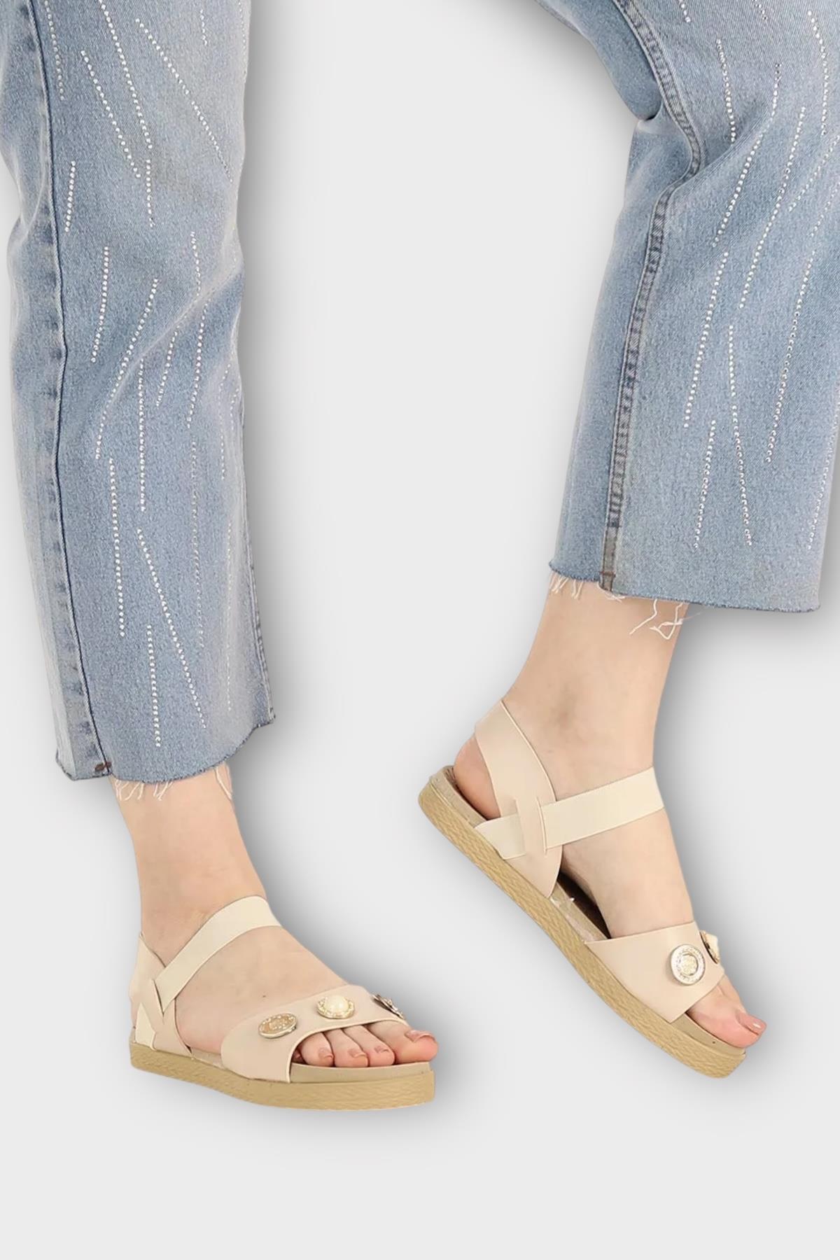 Kadın Tek Bant Aksesuarlı Bilek Lastik Detaylı Sandalet BEJ - Görsel 5
