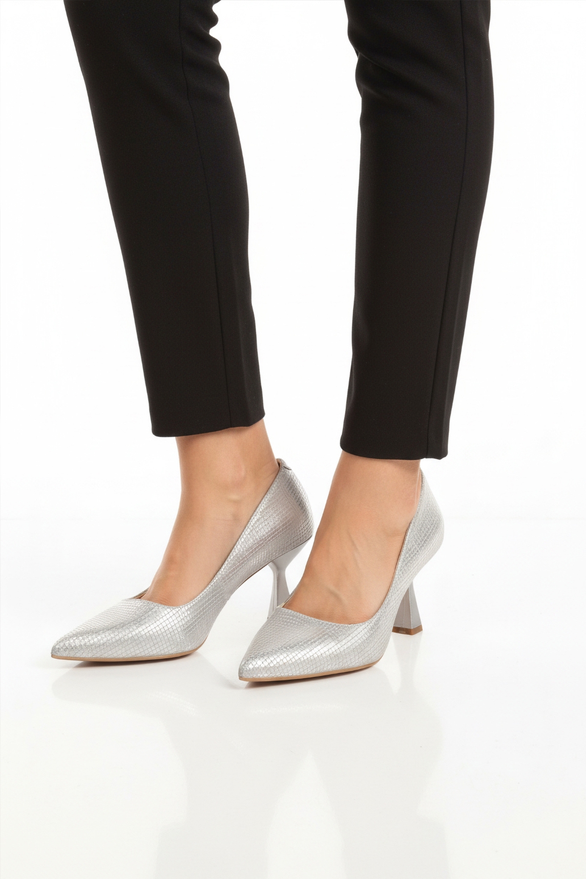 Gümüş İnce Topuklu Kadın Abiye Ayakkabı 665140 Z - Görsel 2