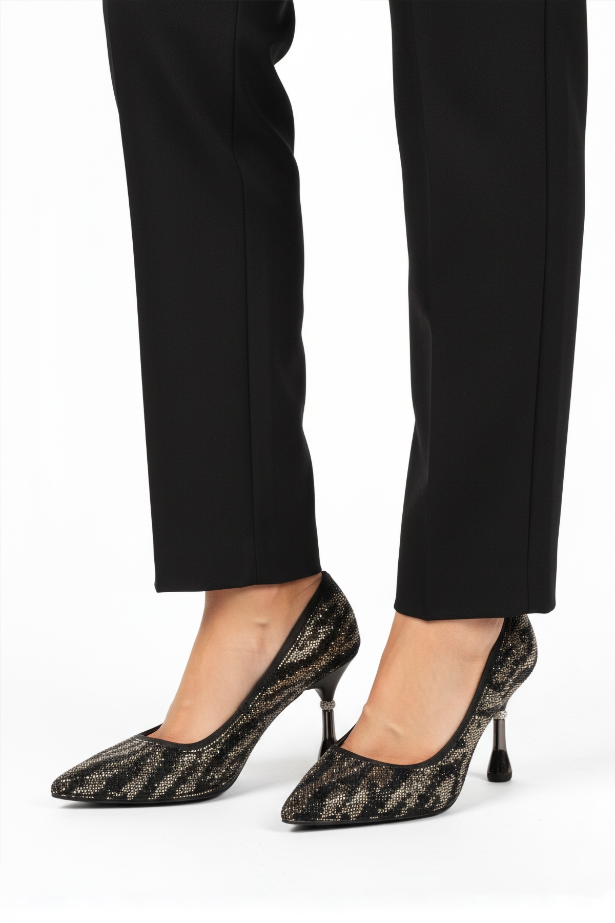 Siyah Saten Taş İşlemeli İnce Topuklu Kadın Abiye Ayakkabı 248245 Z - Görsel 2