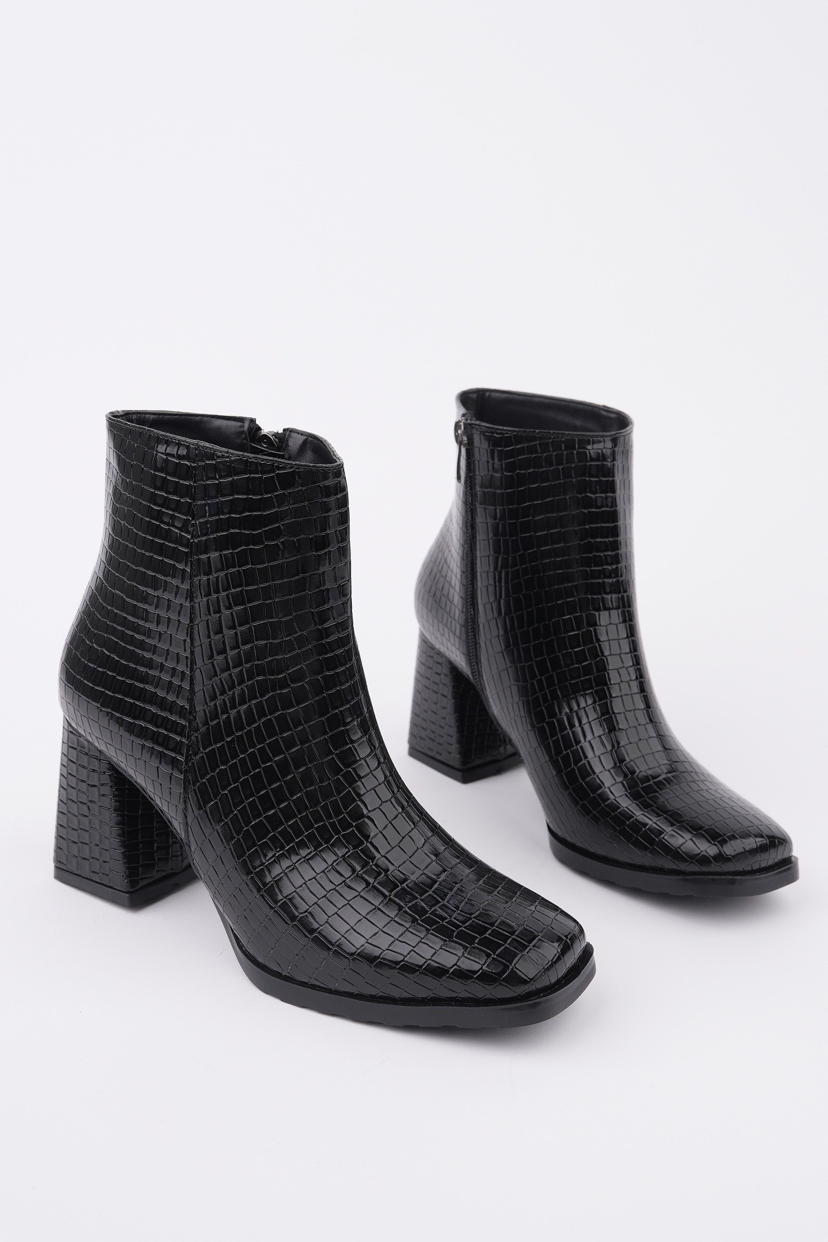 DİVİNA Küt Burun Kalın Topuklu Fermuarlı Kadın Bot - Görsel 3