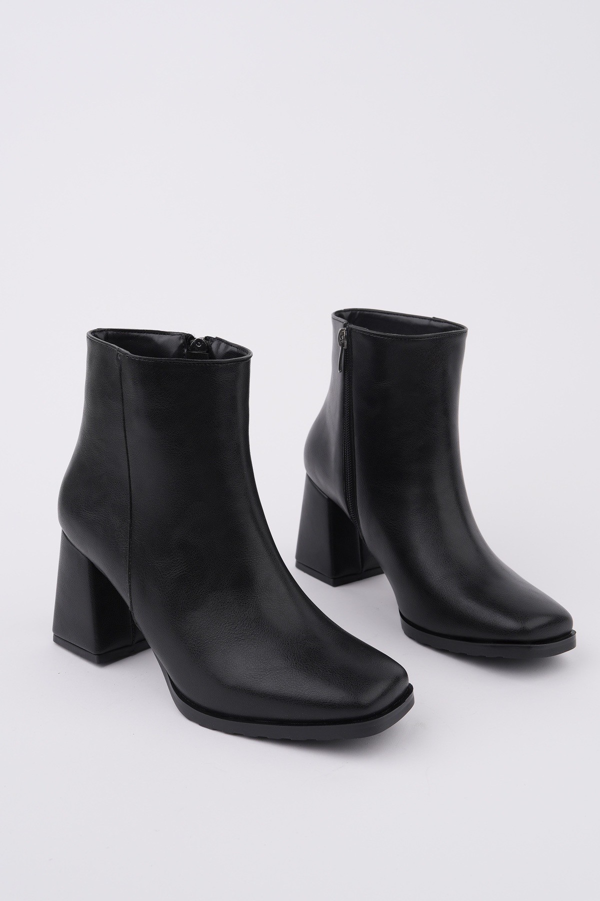 DİVİNA Küt Burun Kalın Topuklu Fermuarlı Kadın Bot - Görsel 3