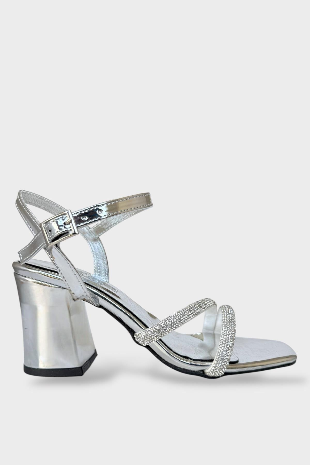Liger Liger Kadın Çift Bantlı Taş Detay Topuklu Ayakkabı GÜMÜŞ Flo'da! Gümüş - 2. görsel