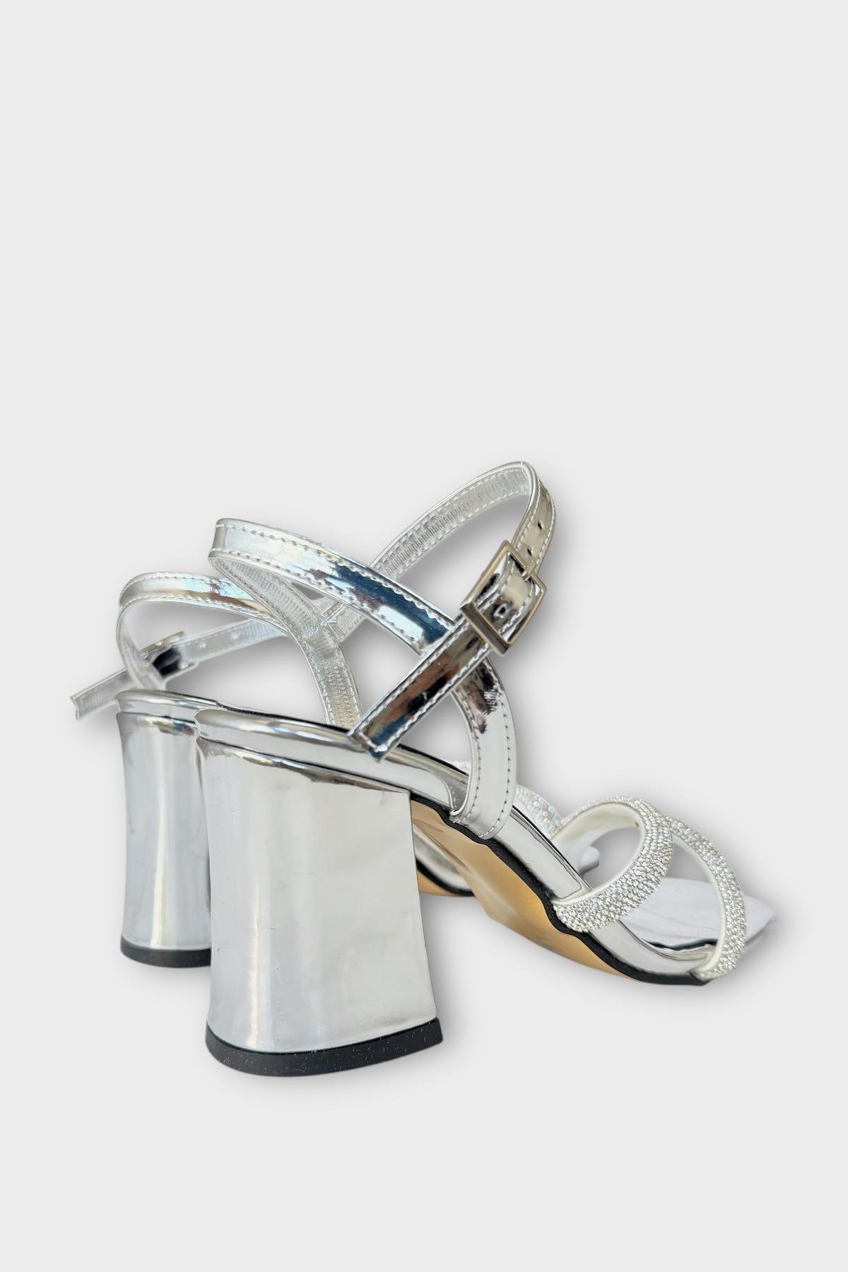 Liger Liger Kadın Çift Bantlı Taş Detay Topuklu Ayakkabı GÜMÜŞ Flo'da! Gümüş - 6. görsel