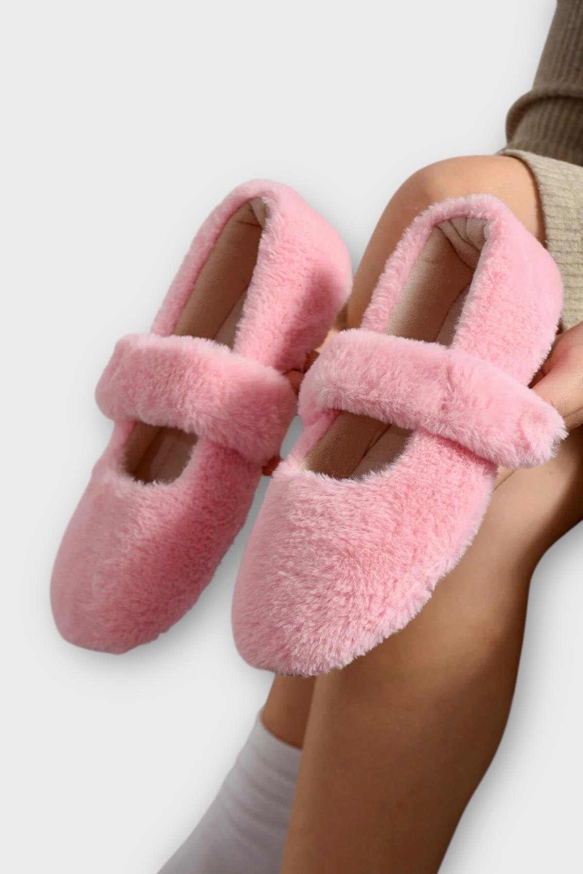 Tüylü Tek Kemer Cırtlı Panduf Kadın Ev Babeti PEMBE - Görsel 3