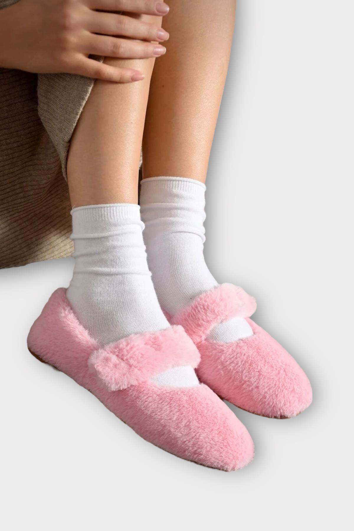 Tüylü Tek Kemer Cırtlı Panduf Kadın Ev Babeti PEMBE - Görsel 4