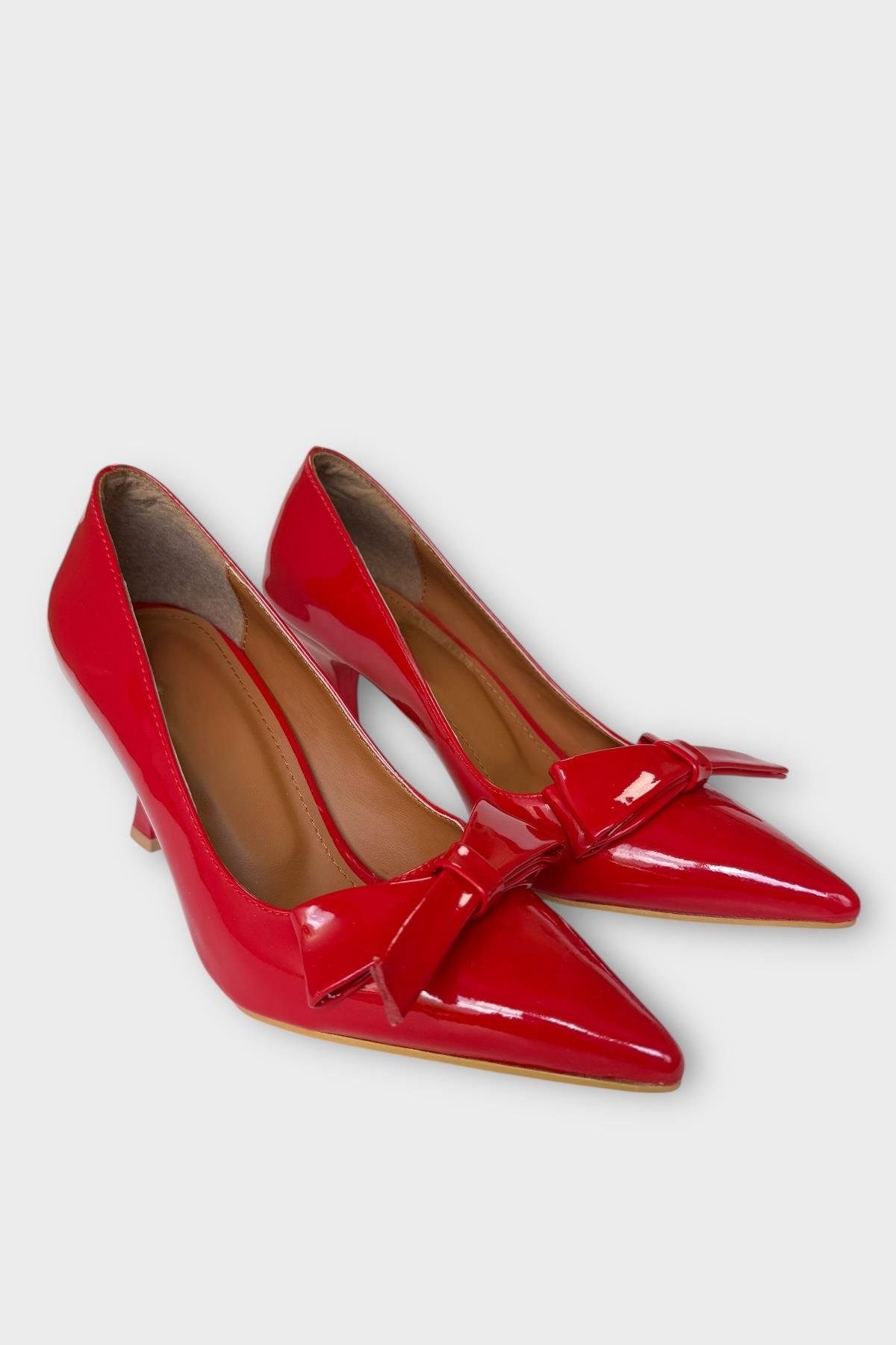 Kadın Fiyonk Tokalı Sivri Burun Topuklu Ayakkabı KIRMIZI - Görsel 5