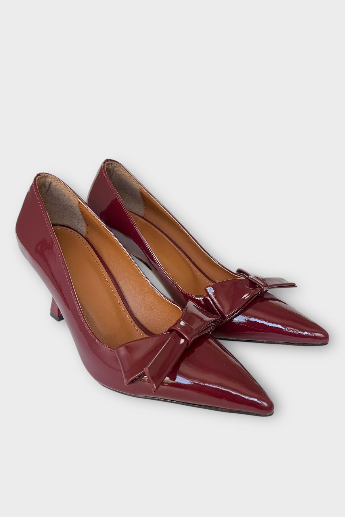 Kadın Fiyonk Tokalı Sivri Burun Topuklu Ayakkabı BORDO - Görsel 5