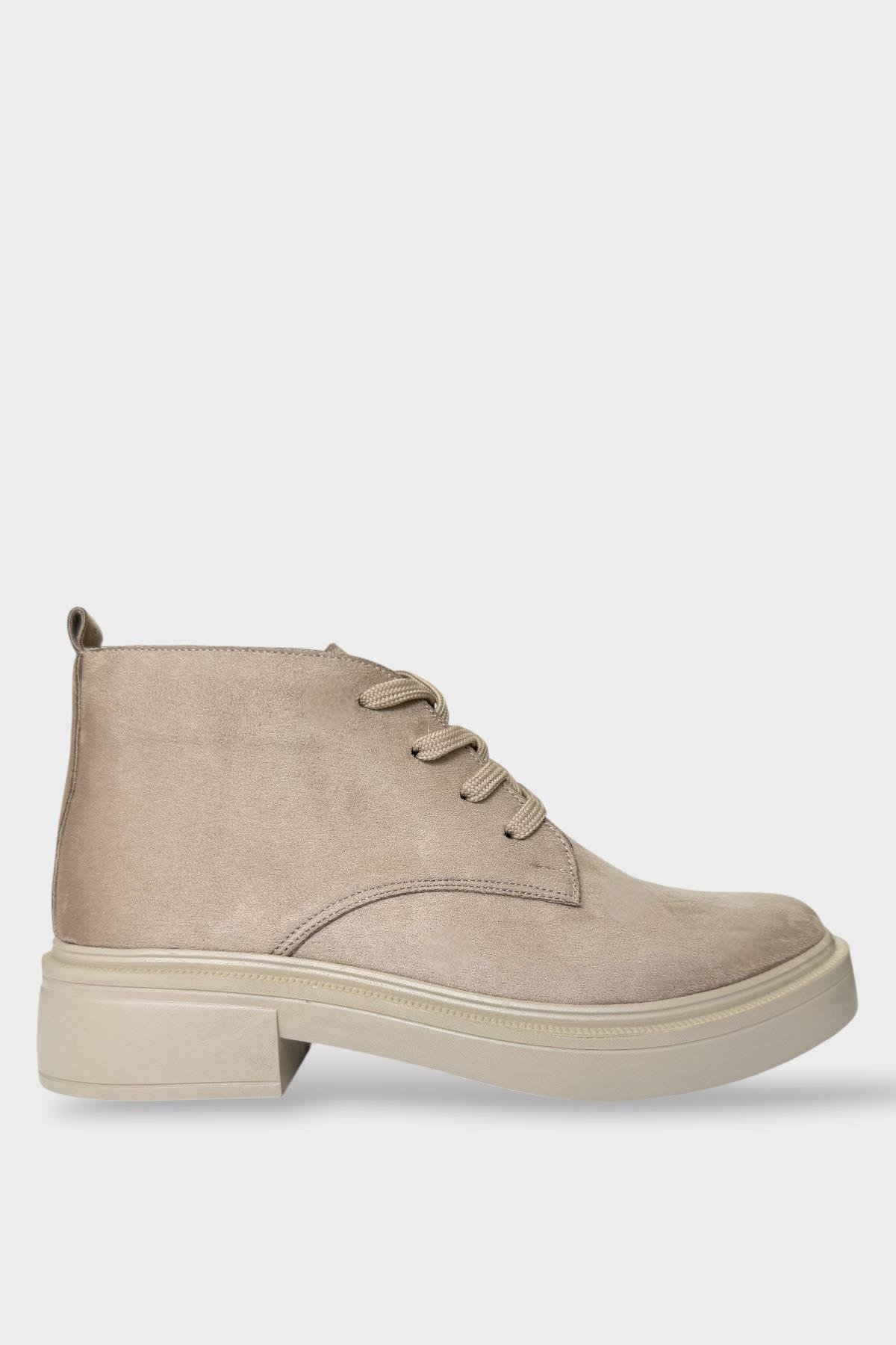 Kadın Nubuk Bağcıklı Yüksek Kauçuk Taban Bot KREM - Görsel 2