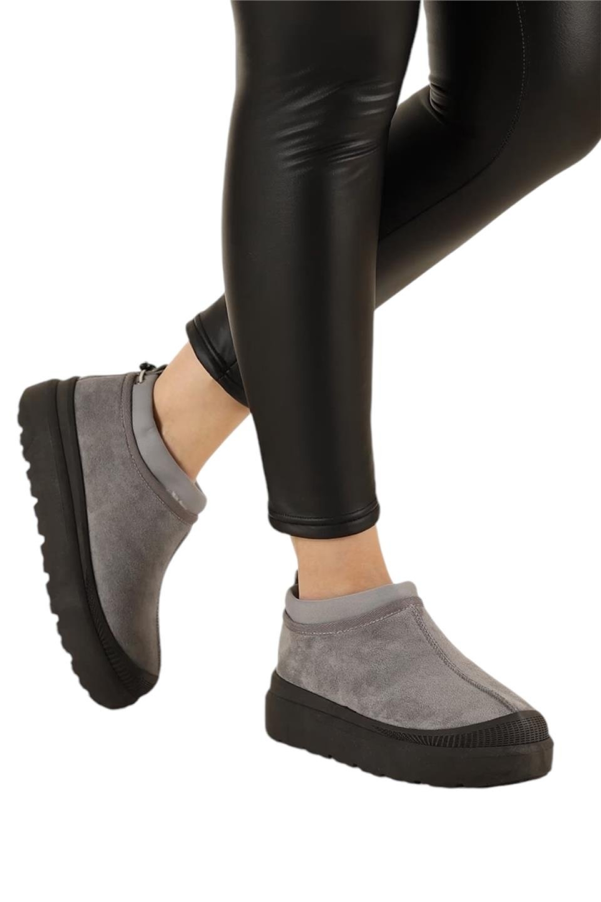 Süet Kalın Taban İçi Kürklü Arkadan Lastikli Kadın Bot FÜME - Görsel 5