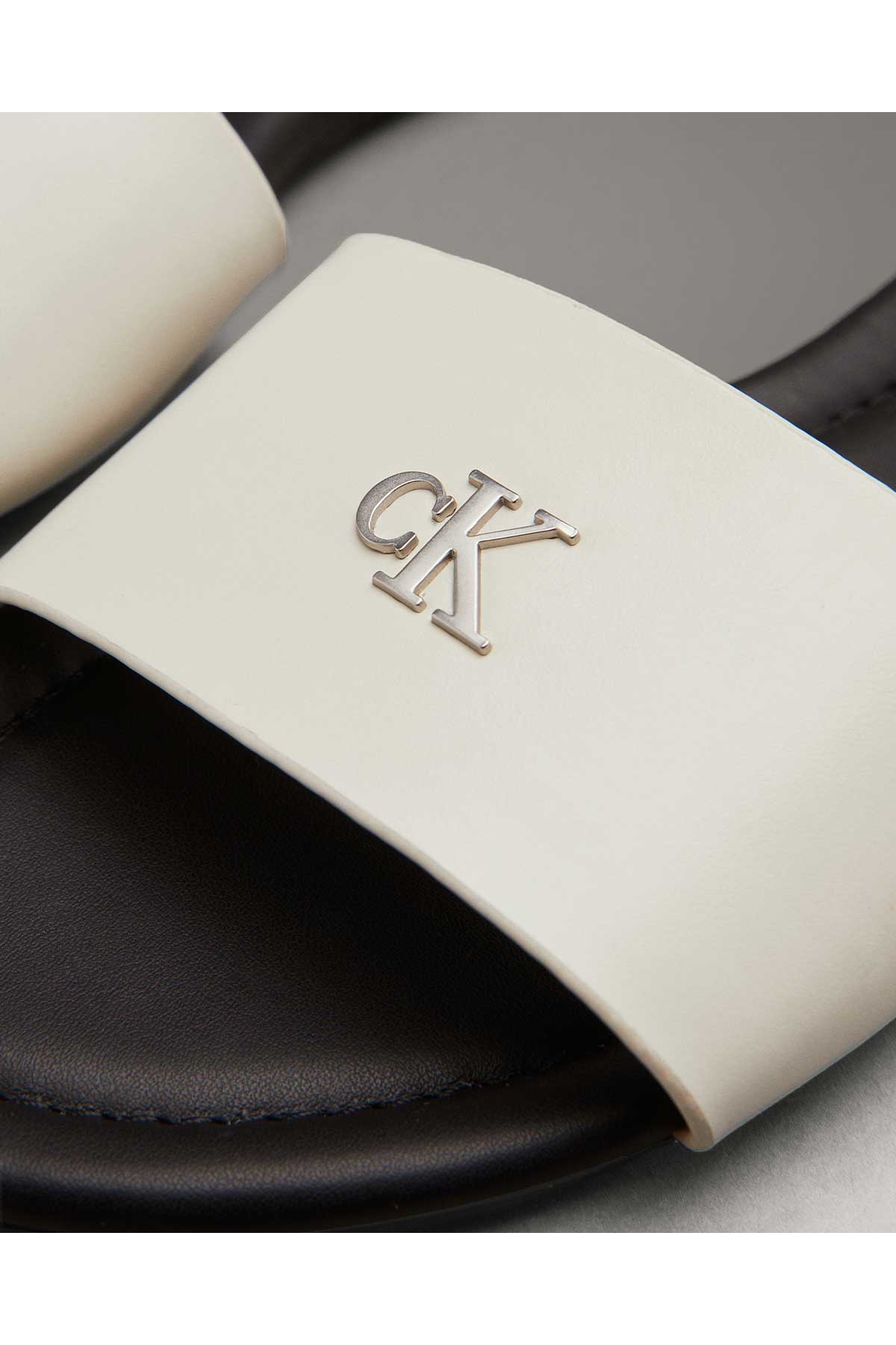 Flat Slide Logolu Terlik - Görsel 6