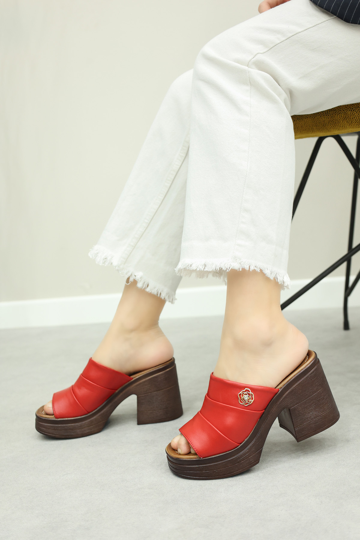 Hakiki Deri Kadın Dolgu Topuk Terlik 124ZA5171 - Görsel 2