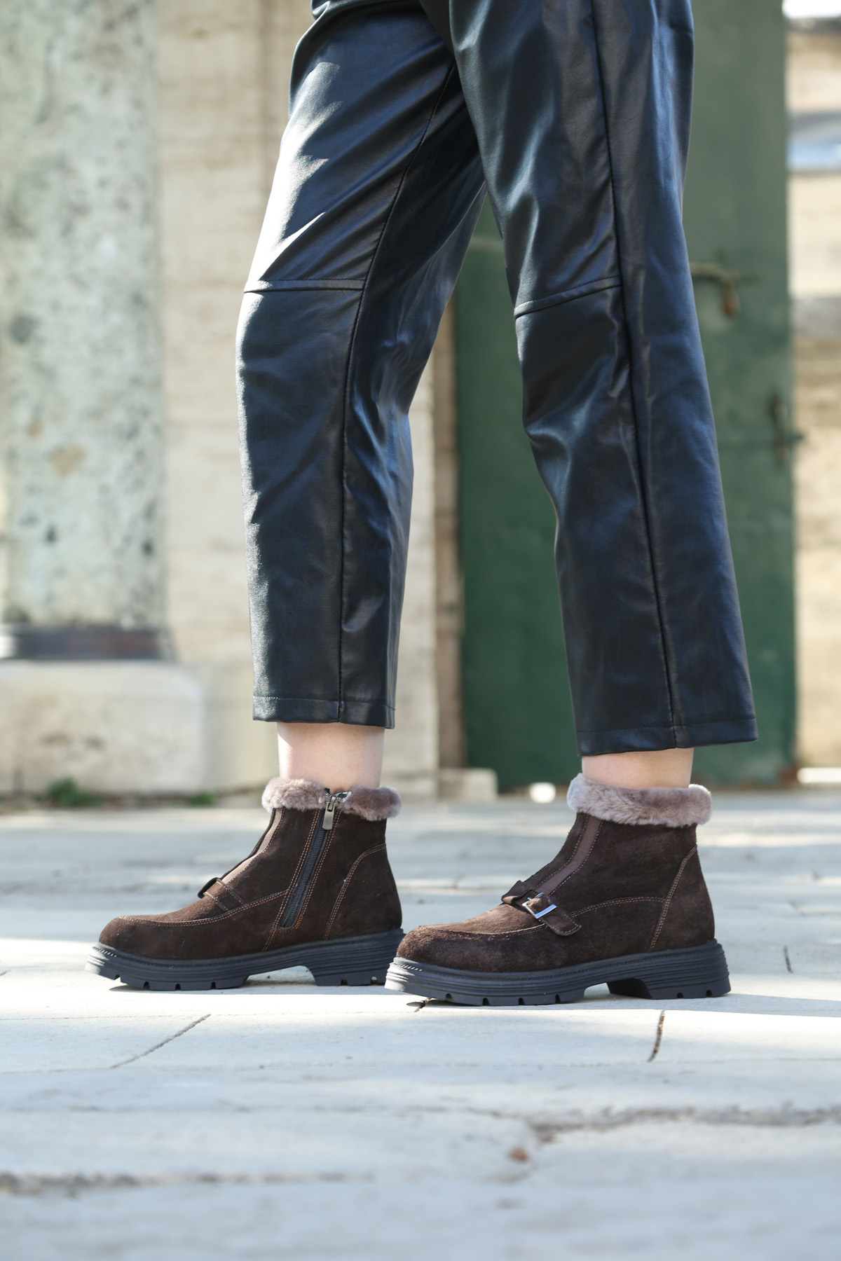 Hakiki Deri Kürklü Kadın Klasik Bot 217KZA789-34 - Görsel 2