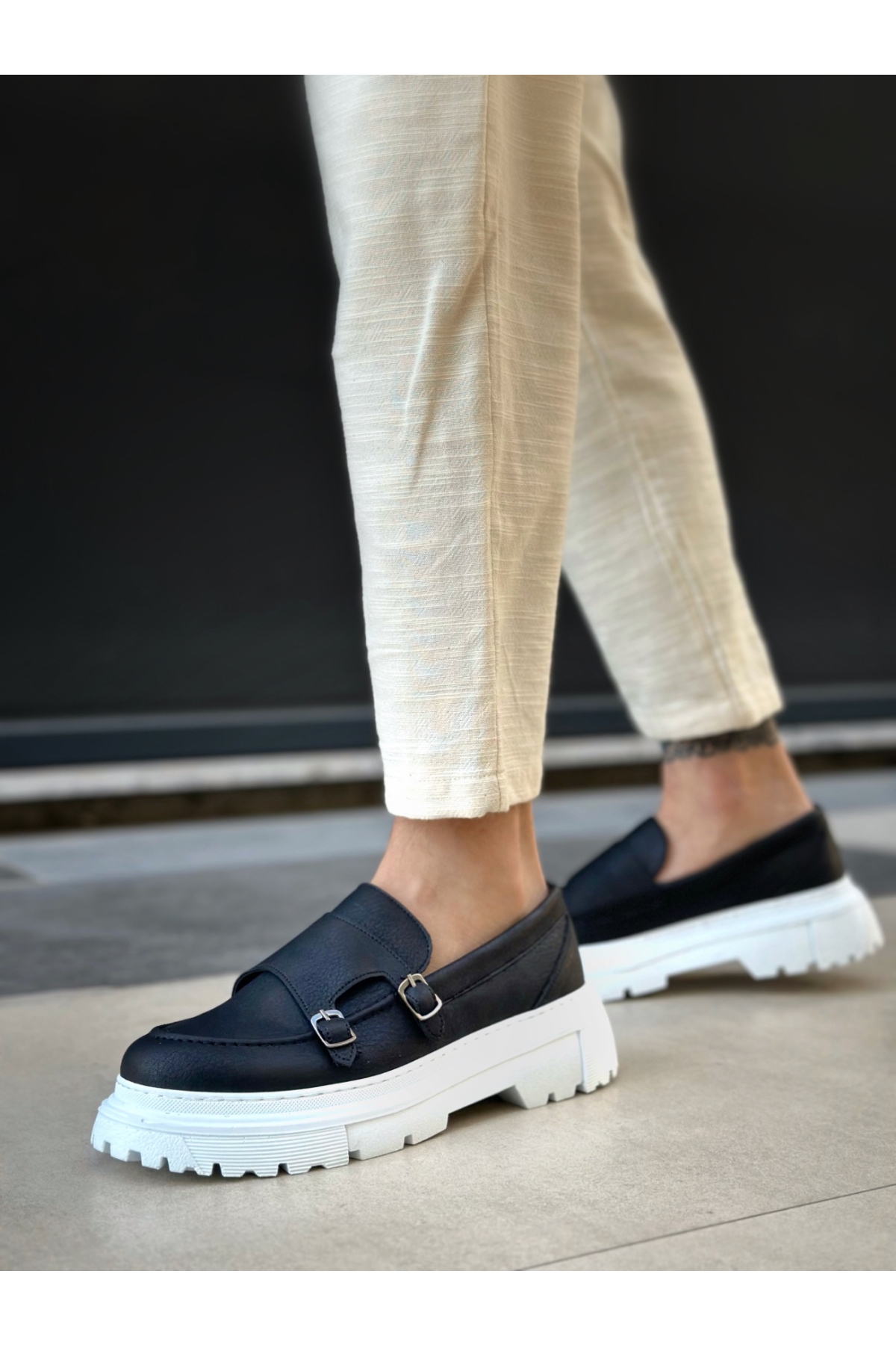 Bağcıksız Çift Tokalı Erkek Casual Ayakkabı SİYAH (BEYAZ TABAN) - Görsel 3