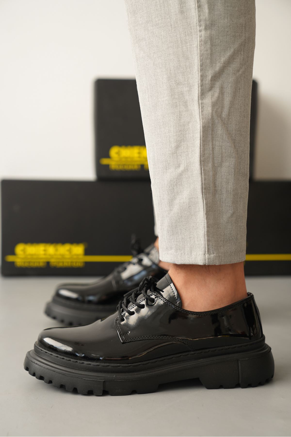 Bağcıklı Erkek Günlük Ayakkabı Siyah Rugan - Görsel 2