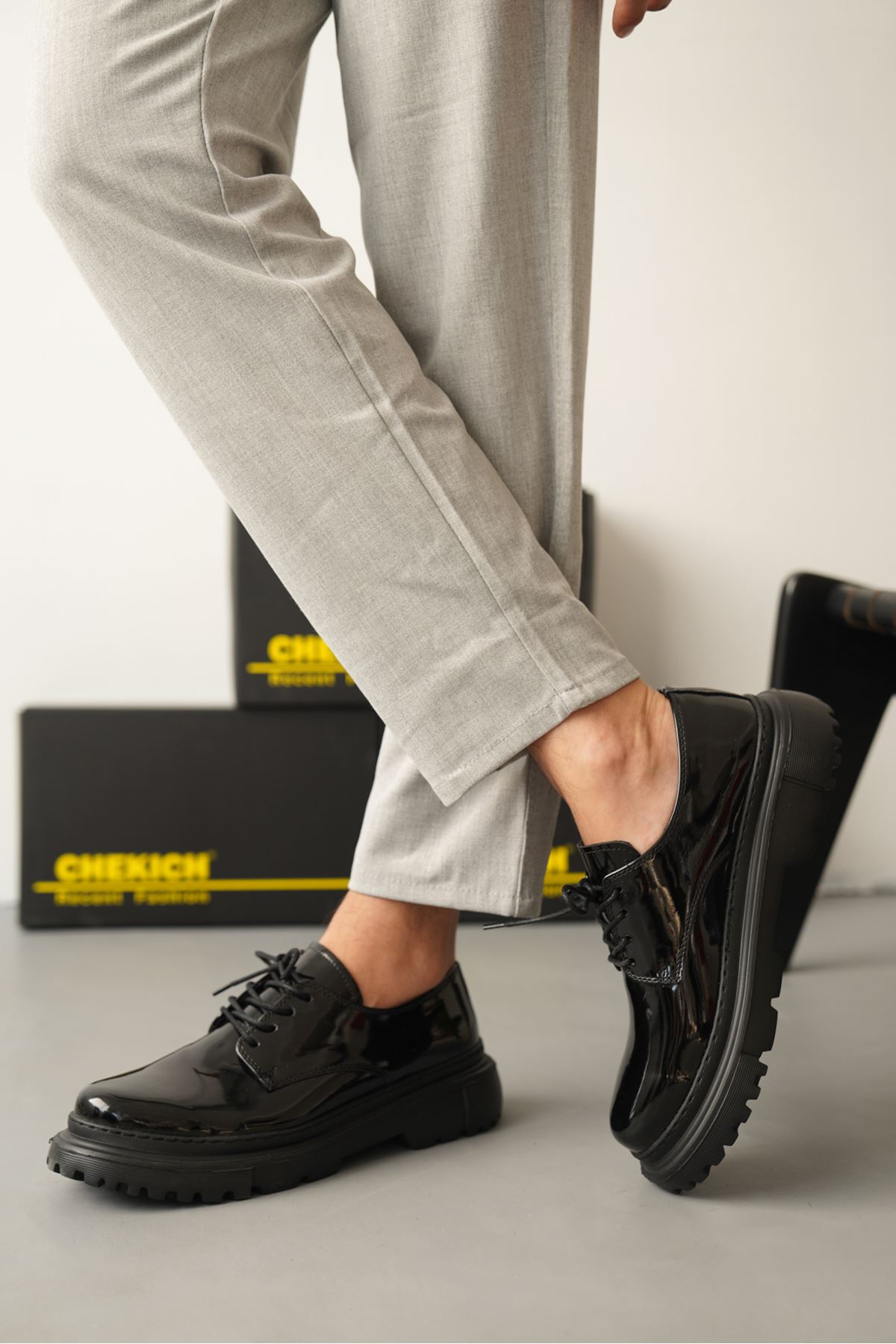 Bağcıklı Erkek Günlük Ayakkabı Siyah Rugan - Görsel 5