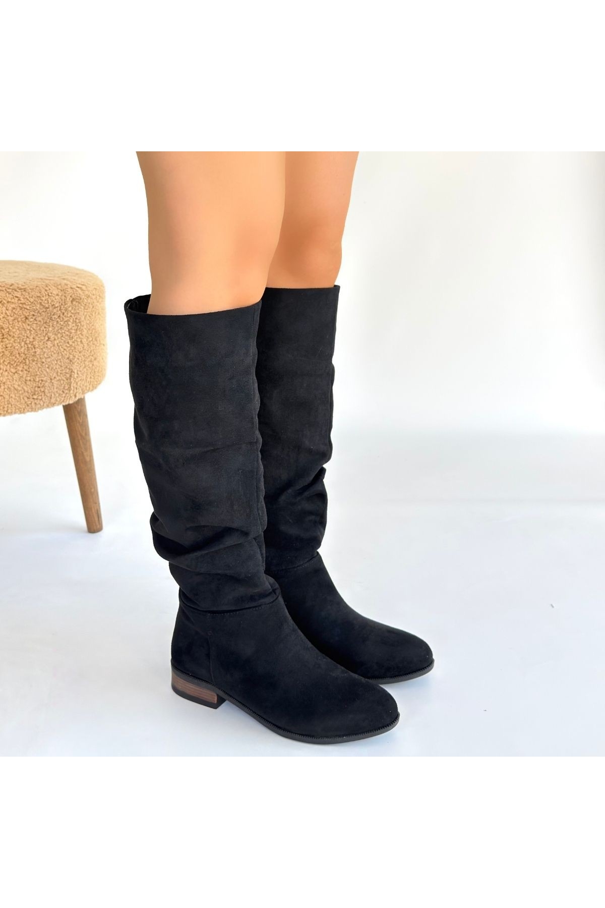 Siyah Süet Körüklü Kadın Topuklu Çizme - Görsel 5