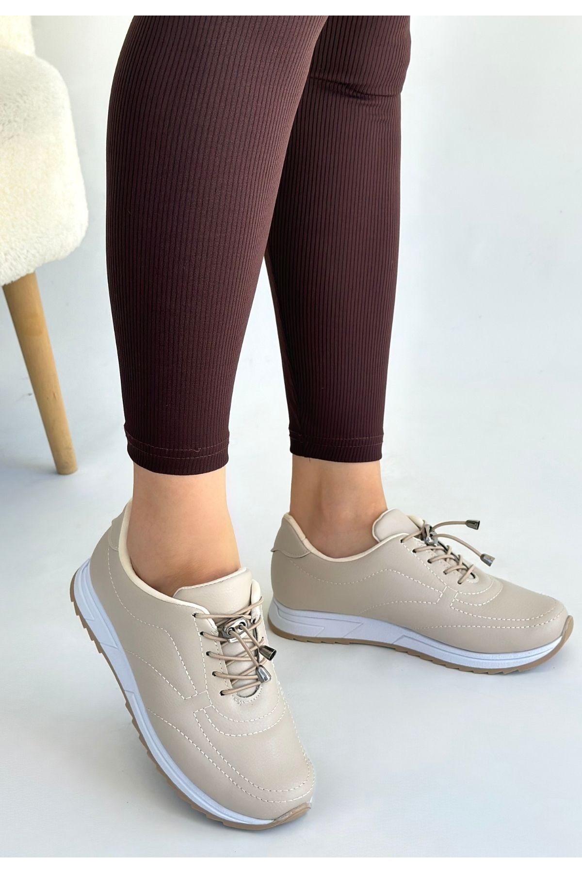Bej Bağcıklı Kadın Spor Ayakkabı - Görsel 2
