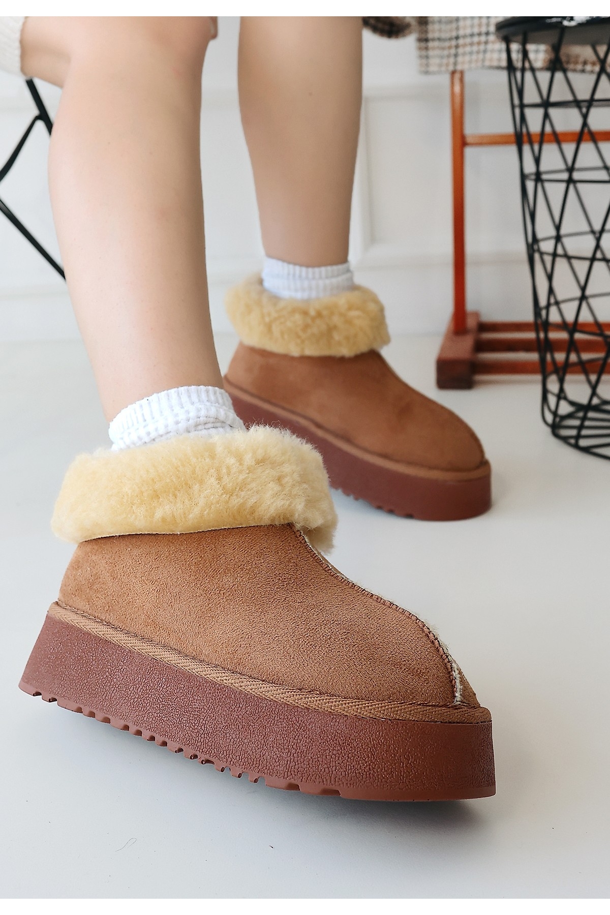Taba Süet Kadın Düz Bot - Görsel 2
