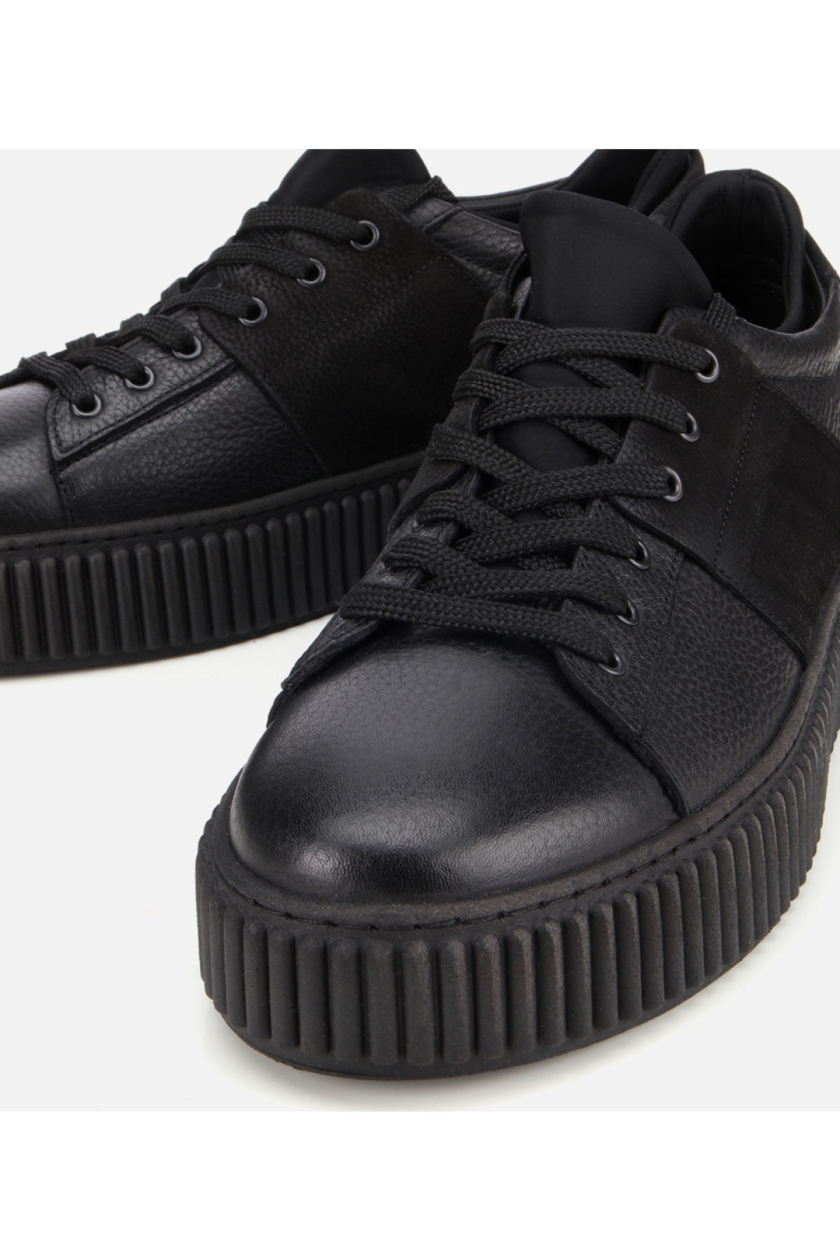 Erkek Deri Siyah Yüksek Tabanlı Spor Ayakkabı - Görsel 4
