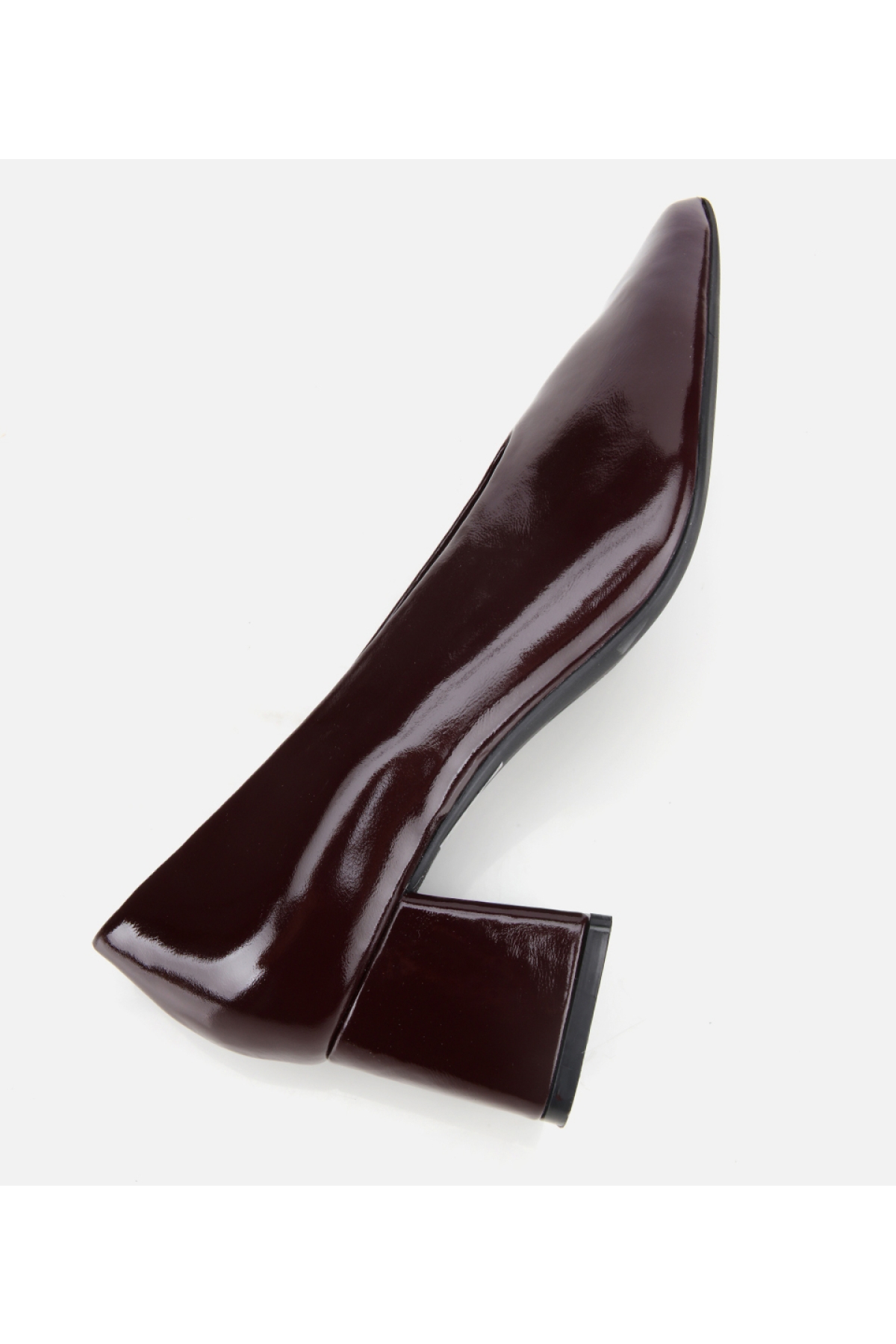 Kadın Rugan Deri Bordo Yumuşak Dokulu Kalın Topuklu Ayakkabı - Görsel 7