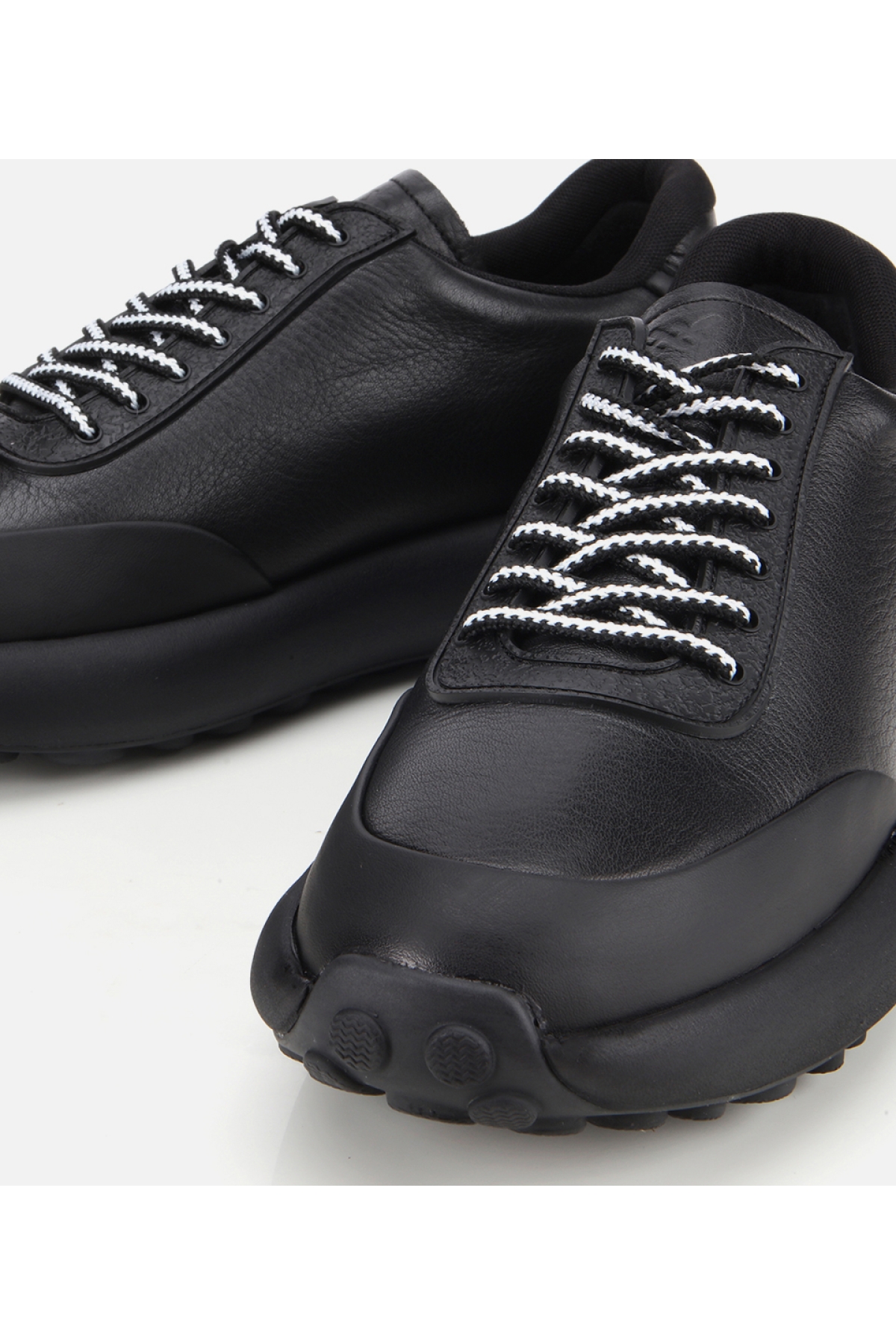 Erkek Deri Siyah Yumuşak Dokulu Spor Ayakkabı - Görsel 4