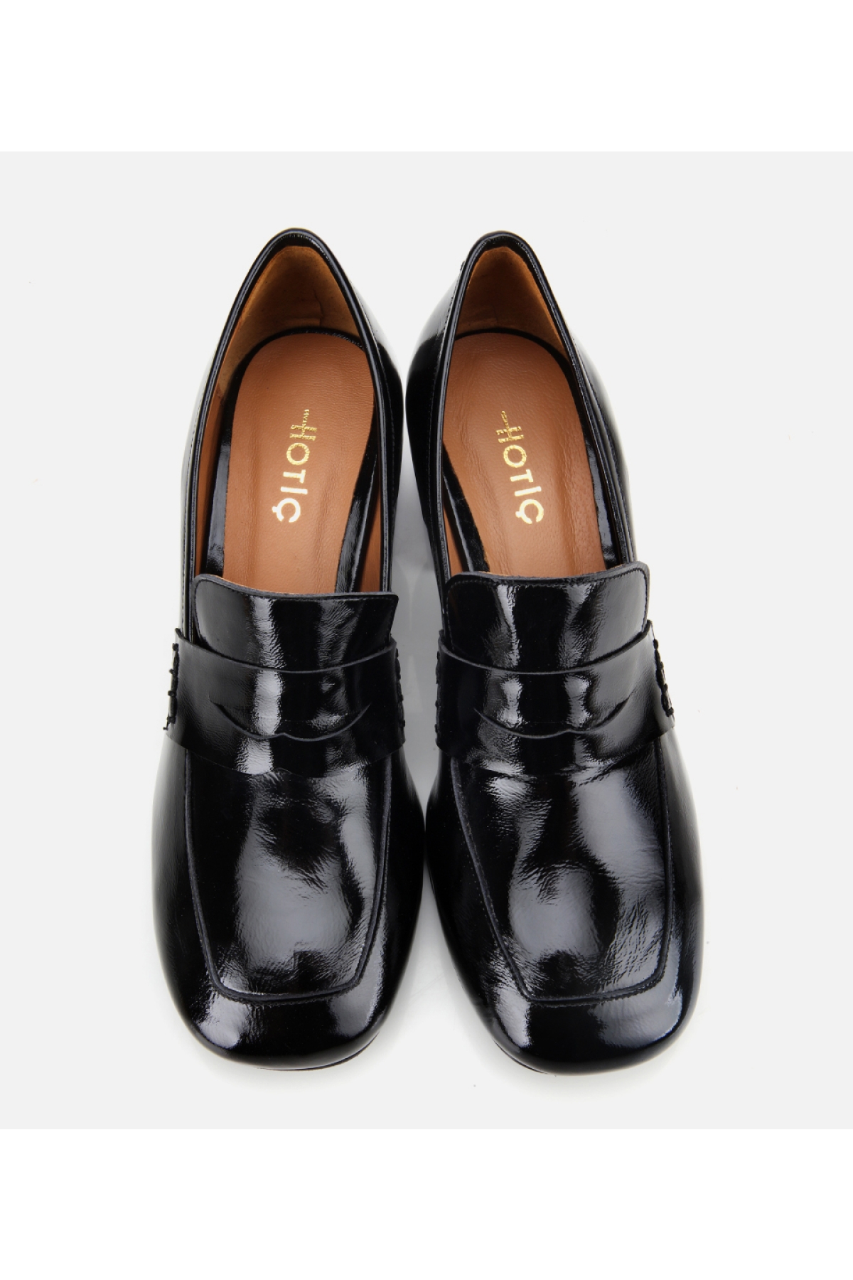 Kadın Rugan Deri Siyah Topuklu Klasik Loafer - Görsel 7