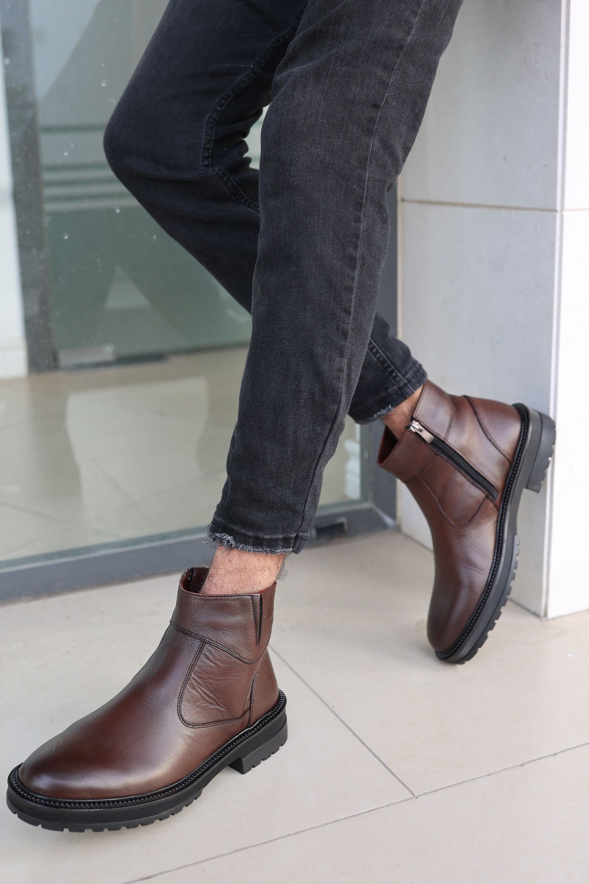 Kahverengi Cilt Garantili Erkek Hakiki Deri Soğuk Geçirmez Kaymaz Kauçuk Taban Bot IGR-8952BT - Görsel 2