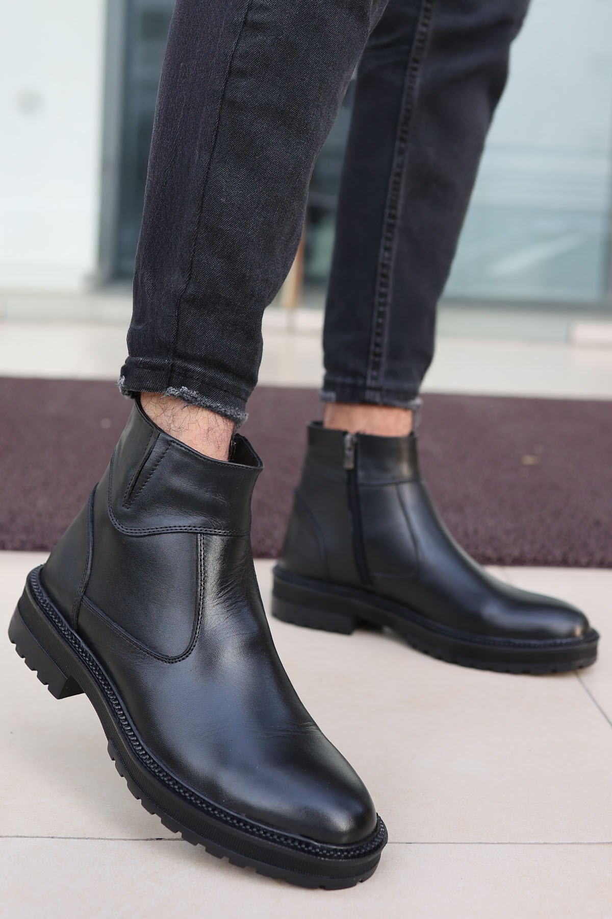 Siyah Cilt Garantili Erkek Hakiki Deri Soğuk Geçirmez Kaymaz Kauçuk Taban Bot IGR-8952BT - Görsel 4